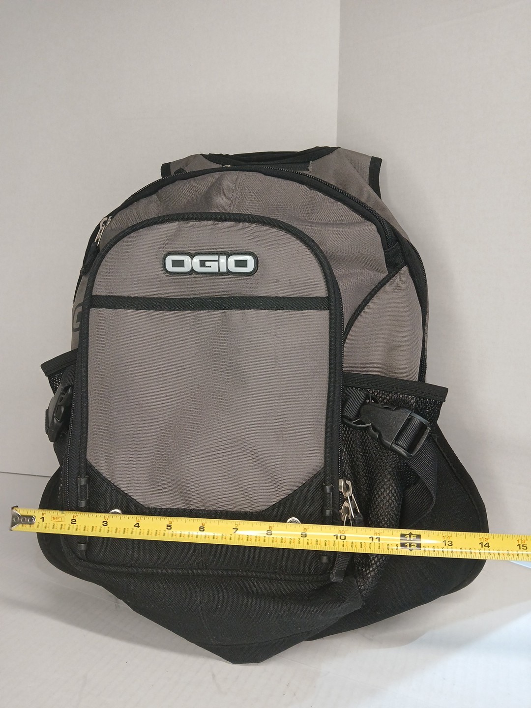ogio backpack, Fugitive.Laptop compartment and phone compartment with cable port