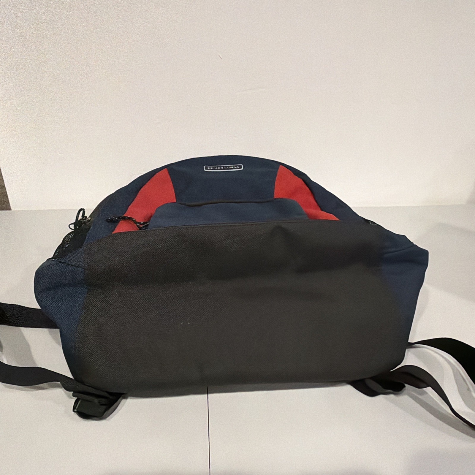 DC Shoes Large Blue/red Backpack Zip & Buckle Adjustable Straps Pockets