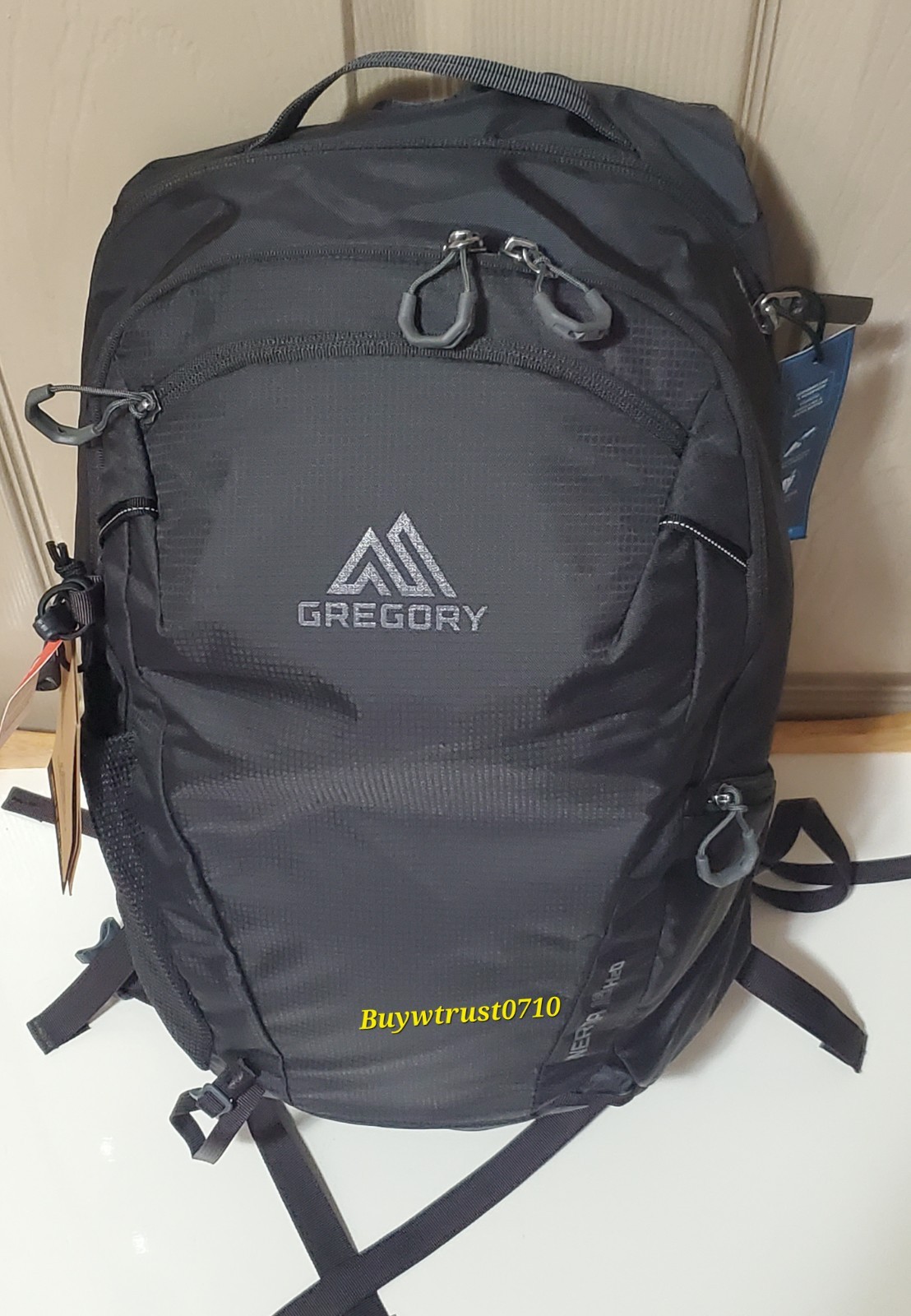NWT Gregory Inertia 18L H2O Hydration Black Nylon Backpack