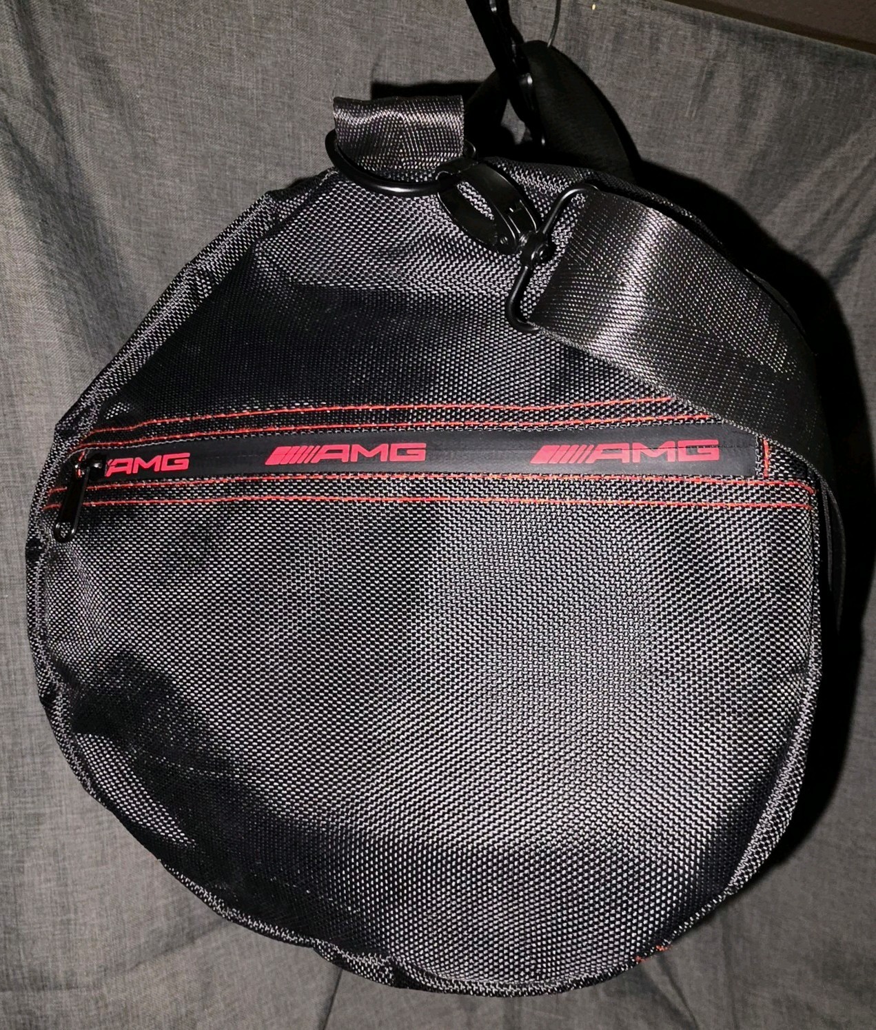 Mercedes Benz AMG Duffle Gym Bag Logo Zipper Black Red Racing Formula One Sport