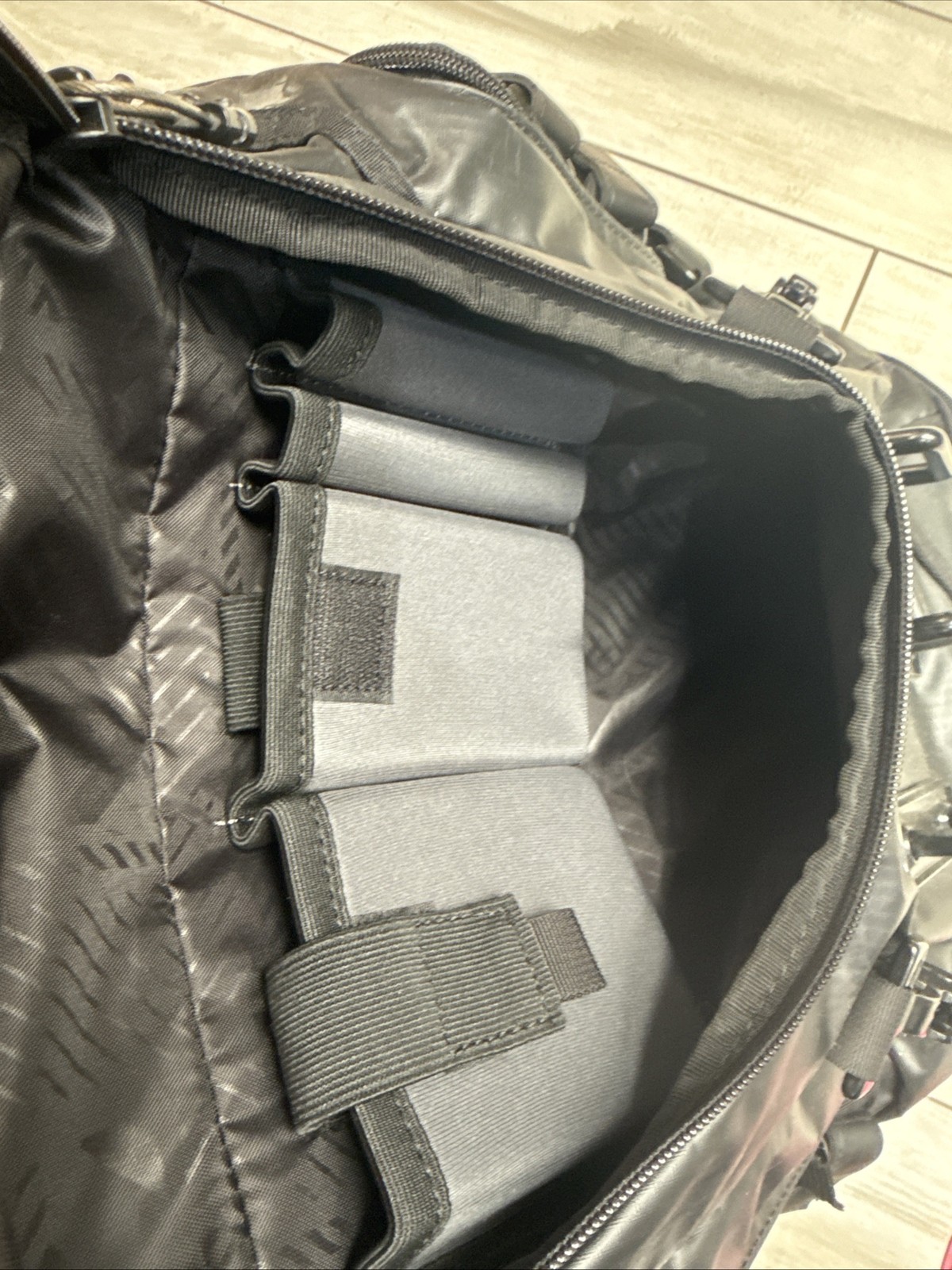 Oakley Kitchen Sink Backpack Stealth Black 34L Laptop Tactical Hiking Black