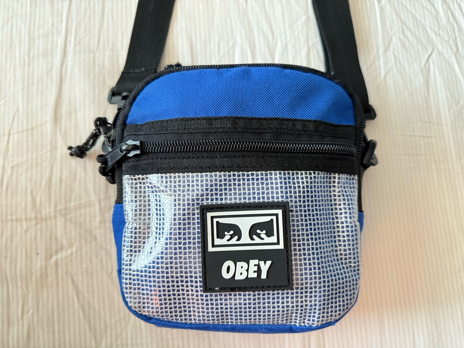 obey conditions crossbody travel bag small blue size osfa