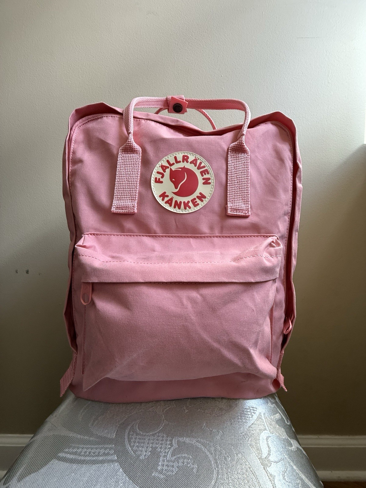 Cute Fjallraven Kanken Classic 550 Pink Backpack for everyday use