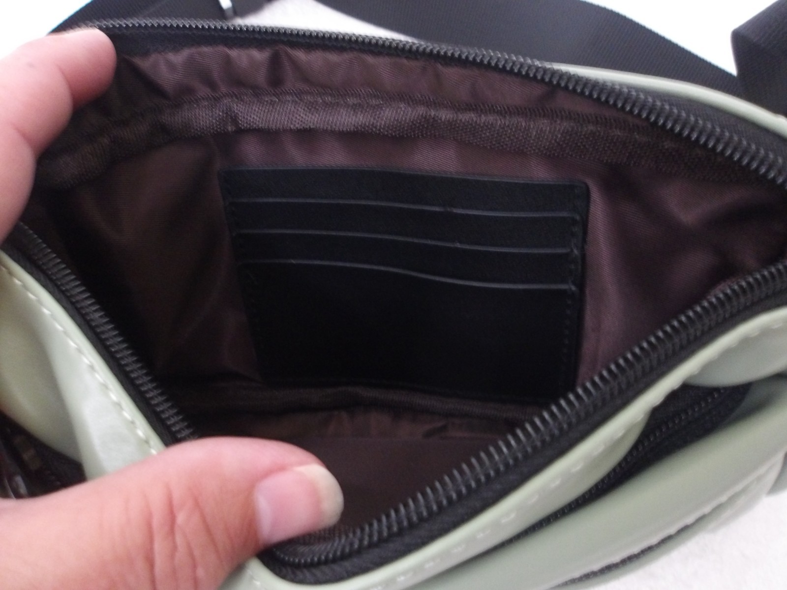 Small 4 Zipper Pocket Soft Lamb Leather Fanny Pack 48″ Long Waist Bum Bag -Green