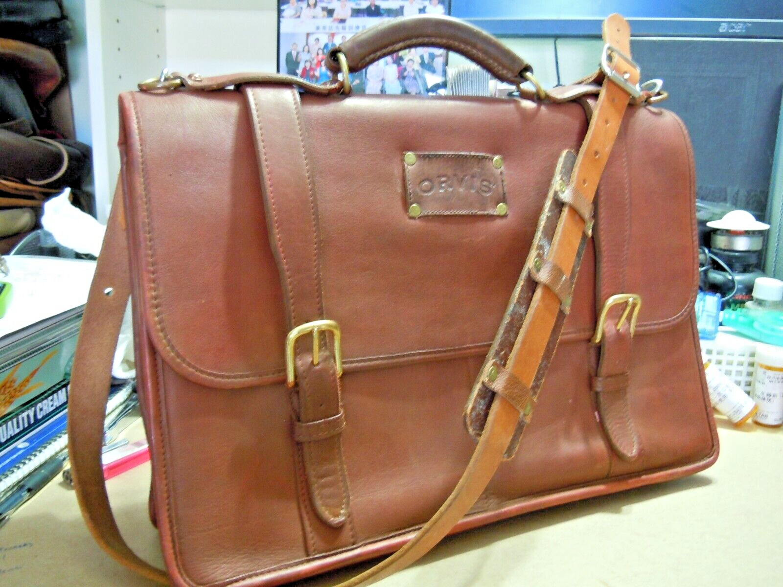 Vintage Orvis Leather Orvis/Gokey Briefcase Made in USA 9