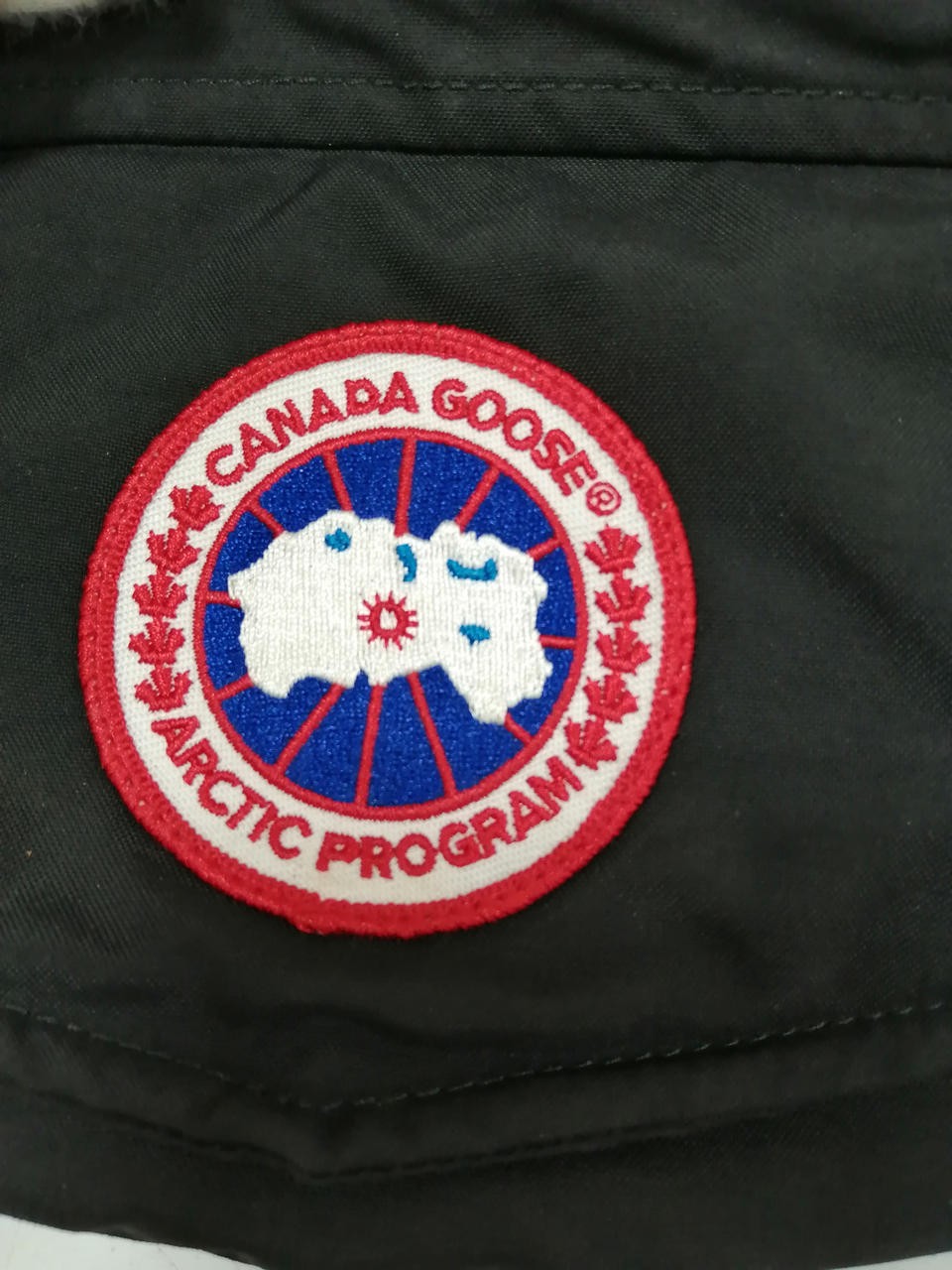 Waist Pack Model BLK CANADA GOOSE