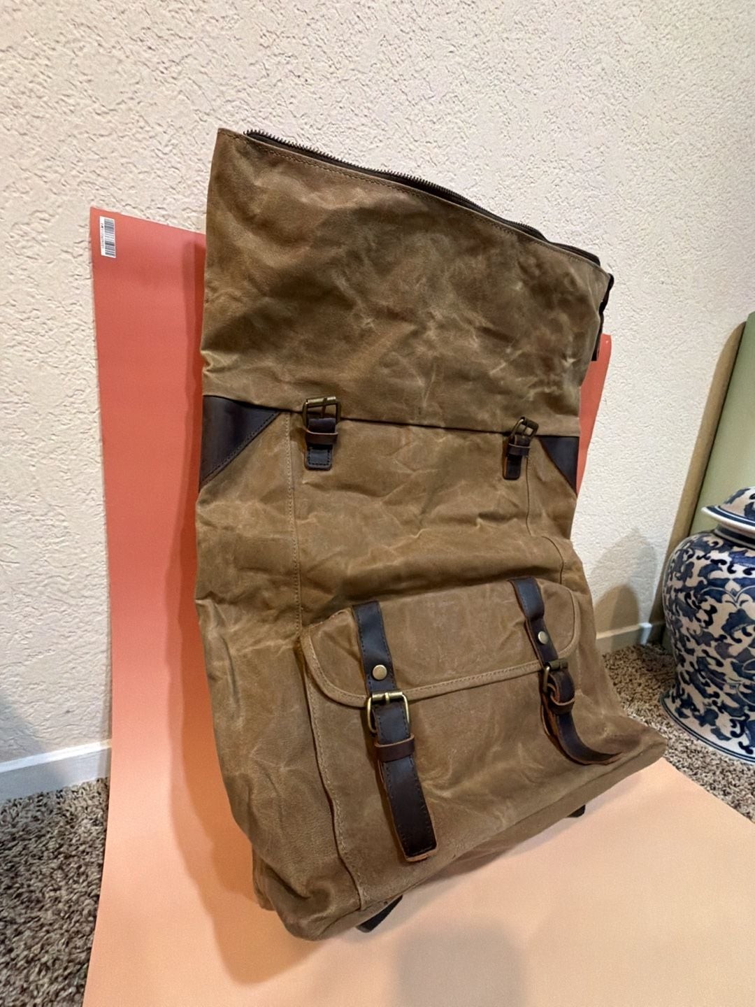 Large incredible waxed Canvas backpack – Travel (water resistant)