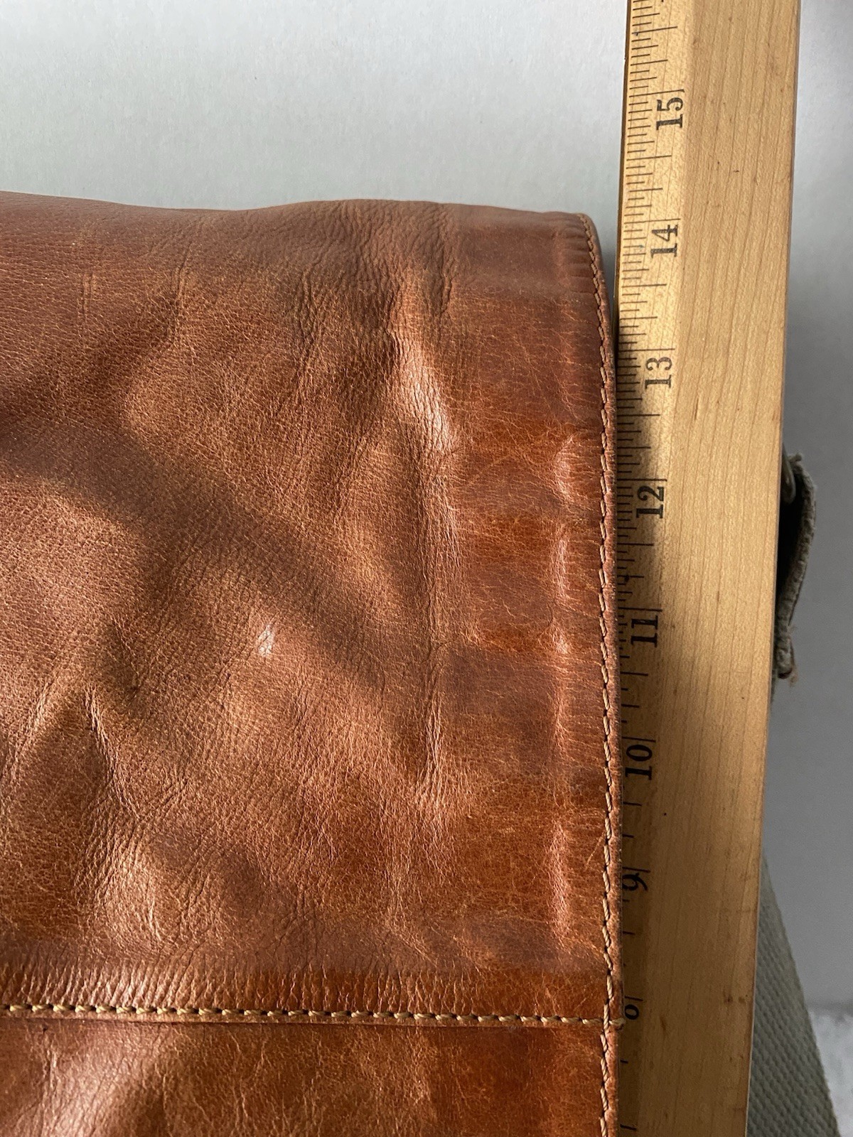 Fossil Vintage Leather Messenger Shoulder Crossbody Bag Brown Distressed