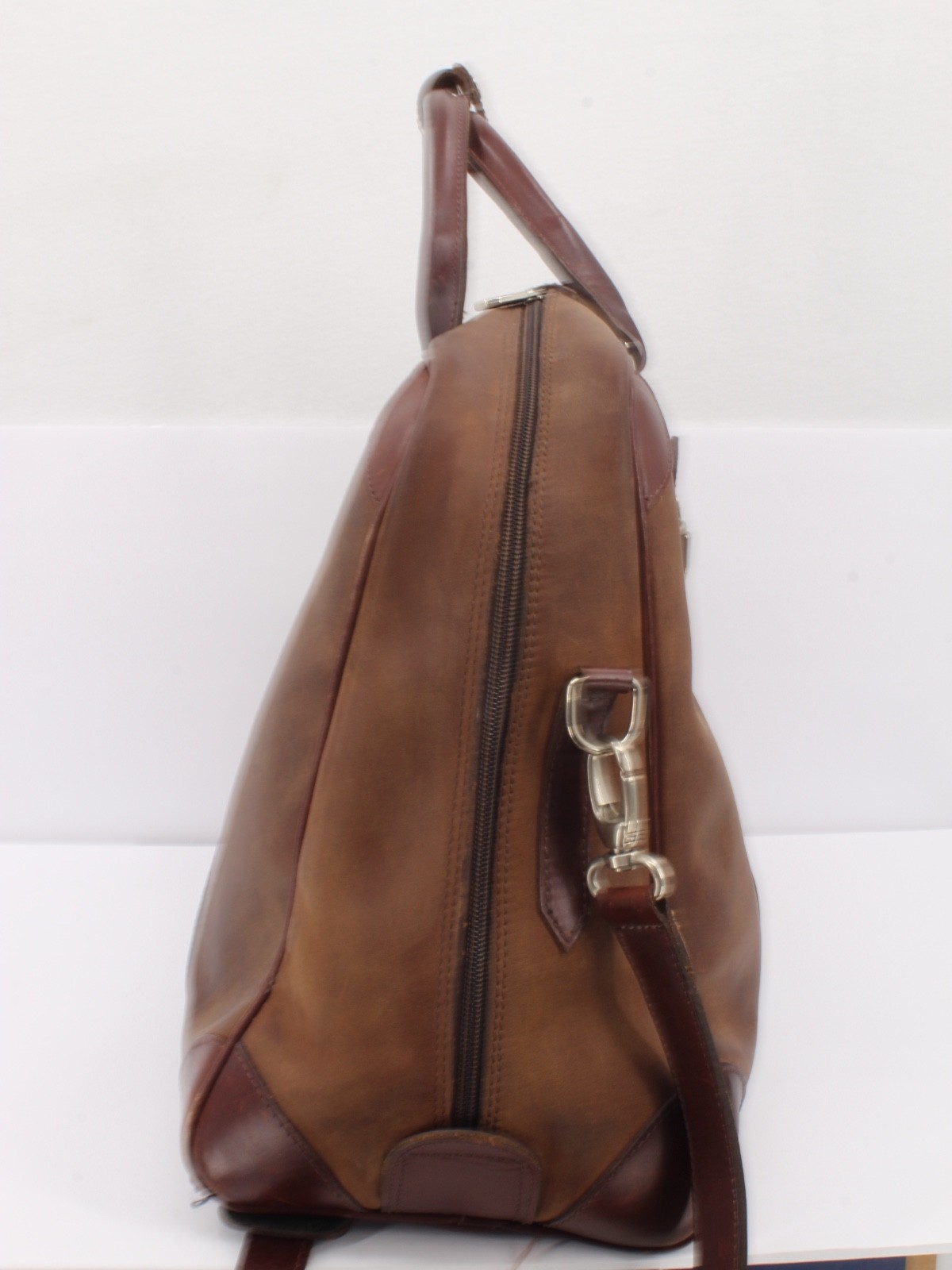 Roots Brown Leather Duffle Bag David E Kelley Productions Weekender Travel Bag
