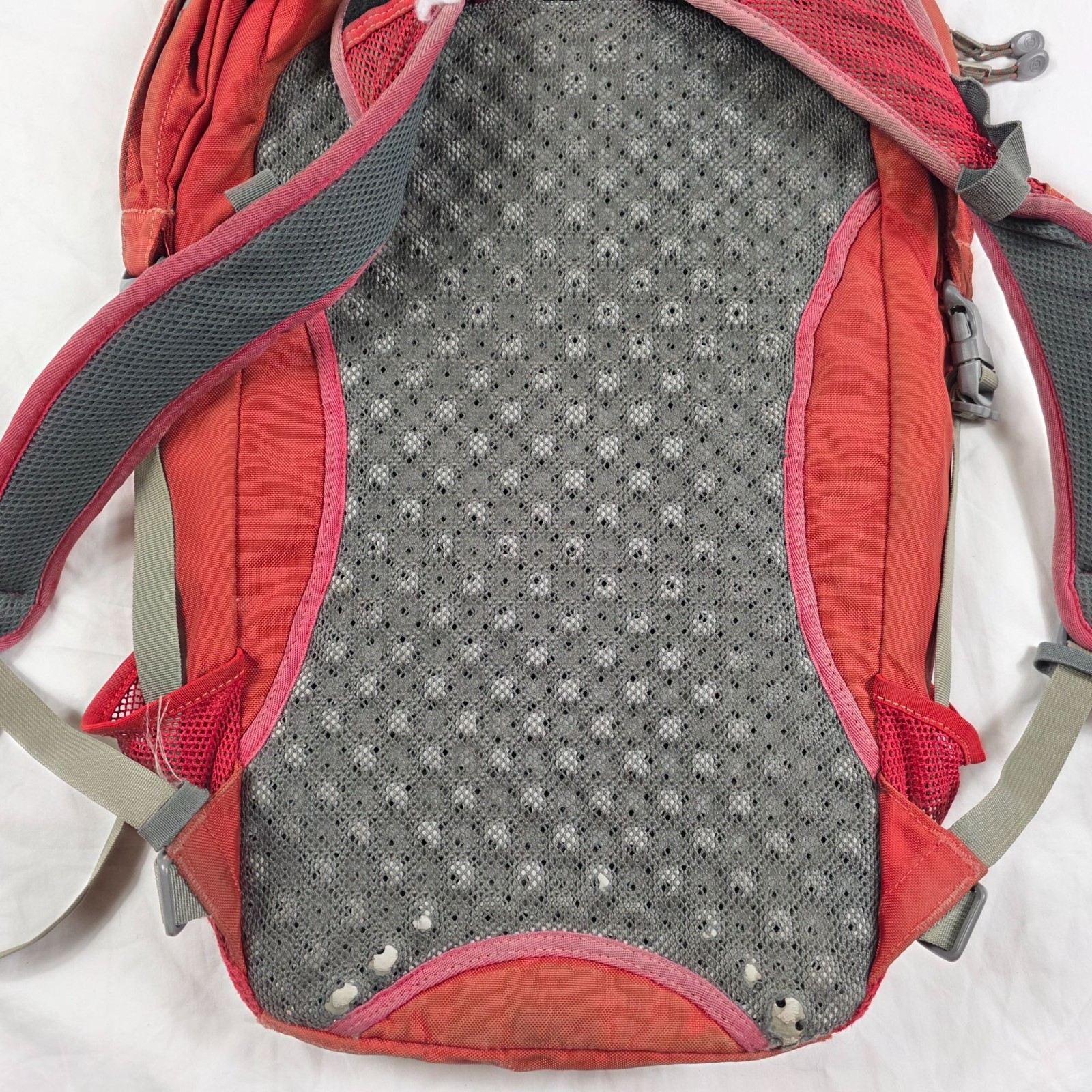 Novara MainLine Red Cycling Backpack Travel Outdoors Camping Hiking Casual