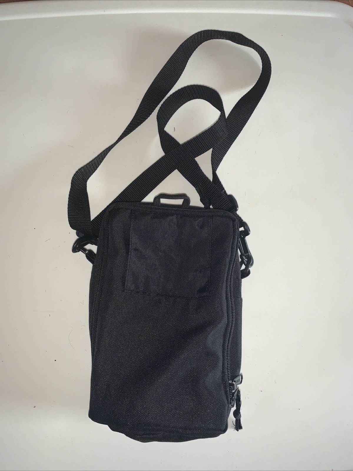 East Sport Bag Travel Pouch Multi-Pocket Nylon Black B5 Camera Bag Compact