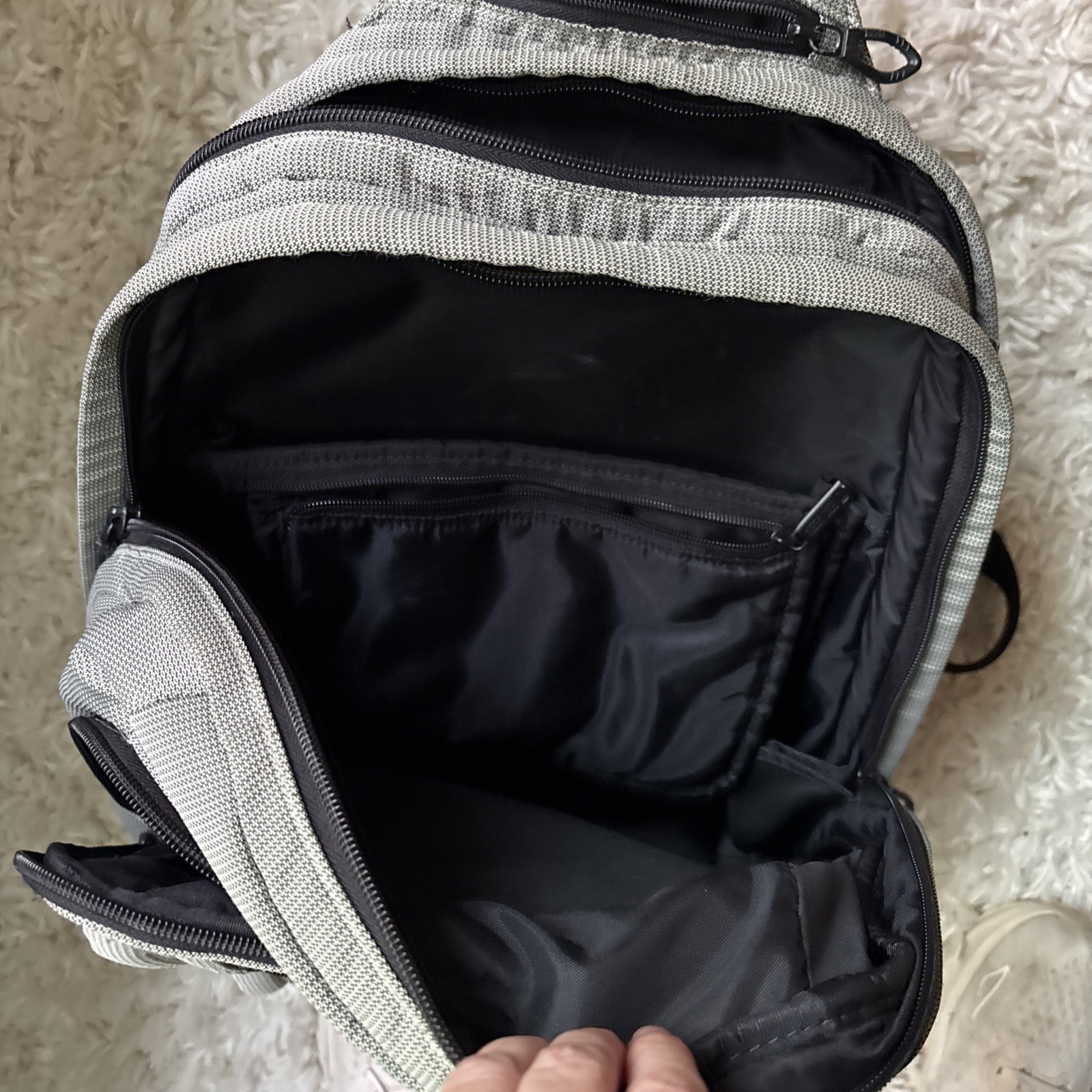 Hedgren Backpack Urban Gear Bag Gray Black 90s Y2K Streetwear Techwear Laptop