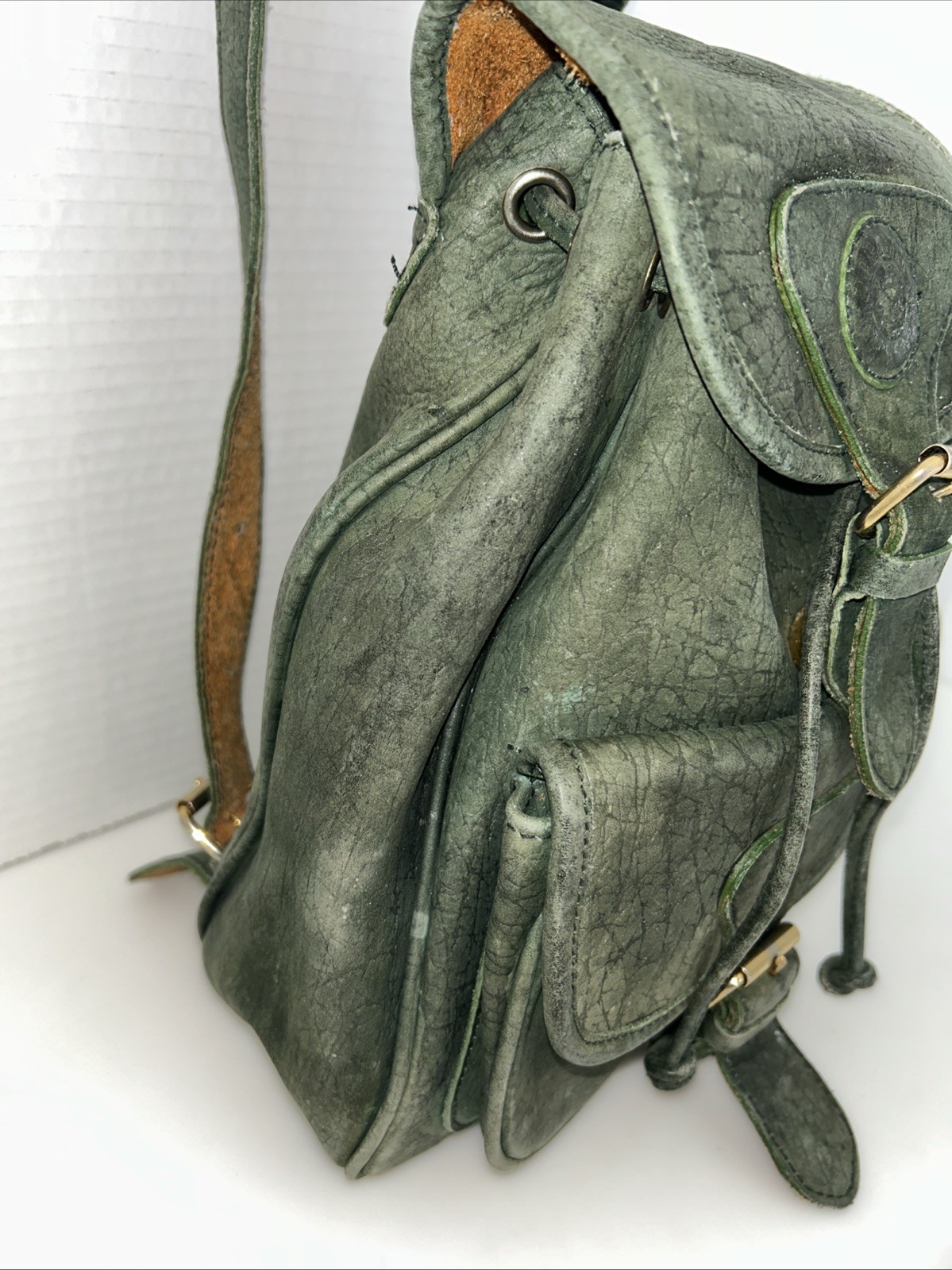 HENRY UK Unisex Drawstring Backpack Genuine Leather Color Green