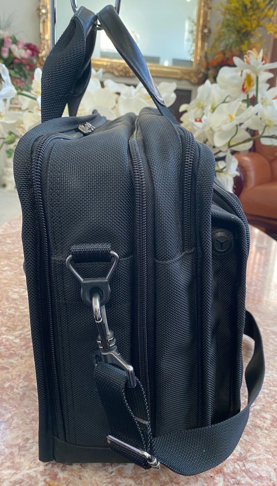 TUMI Alpha Black Ballistic expandable Laptop Business Briefcase 26041D4 EUC $595