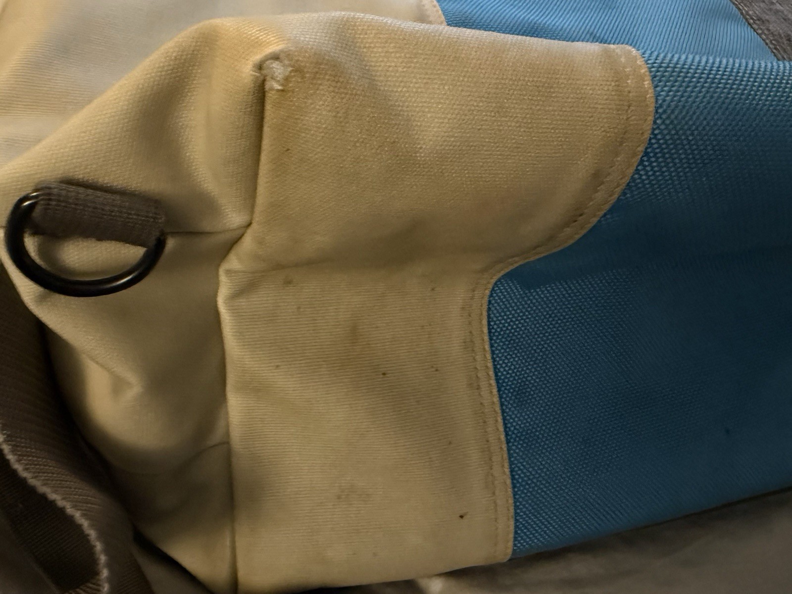 Timbuk2 Medium Colorblock Messenger Bag Blue Gray Beige Buckle Crossbody Pockets