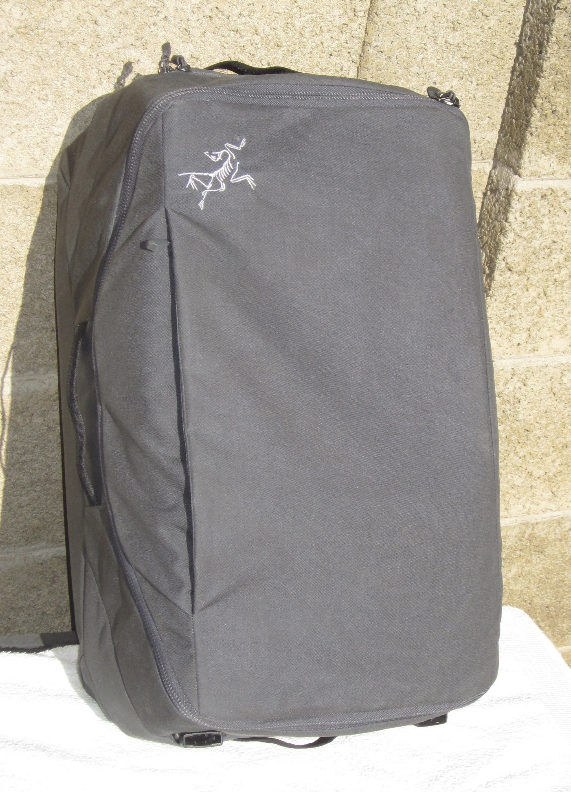Arc’Teryx Covert Case C/O 40L travel backpack / carry-on bag / pack