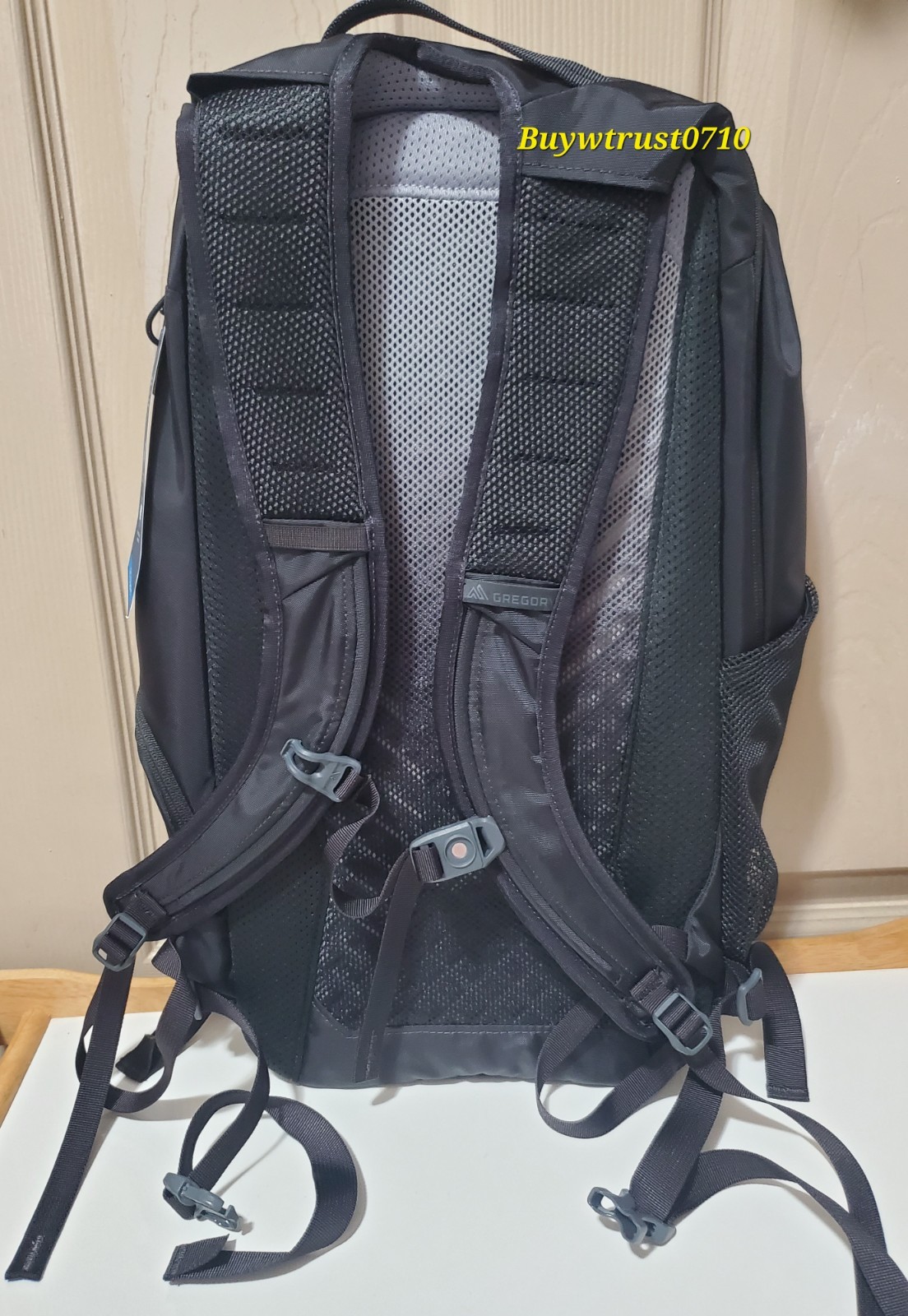 NWT Gregory Inertia 18L H2O Hydration Black Nylon Backpack
