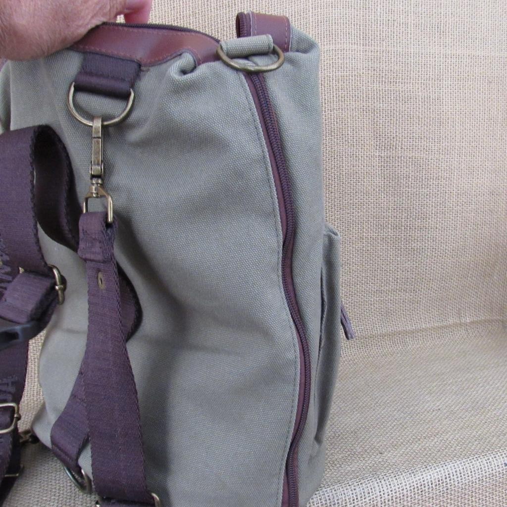 ANVANDA Green / Brown Men’s Backpack Zip Buckle Adjustable Strap Inner Pockets