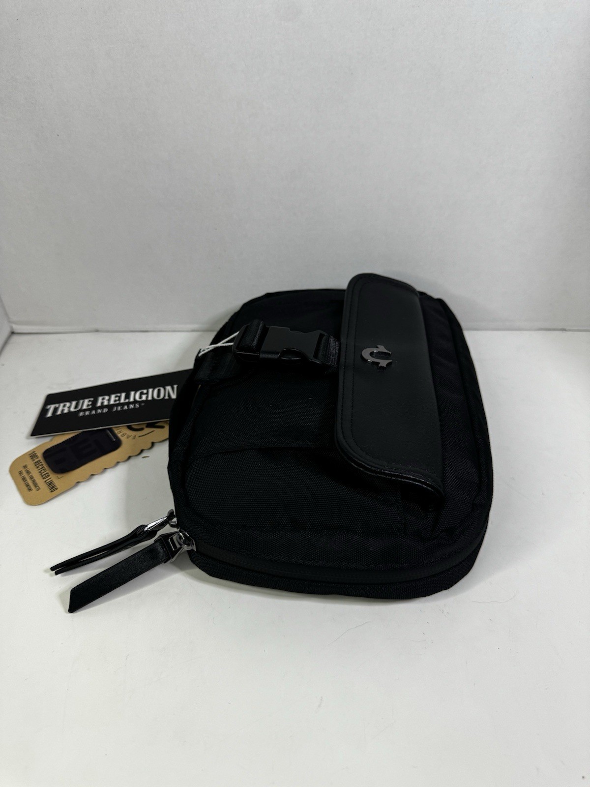 True Religion Tech Kit Small Travel Cable Toiletry Bag Black NWT NEW RARE