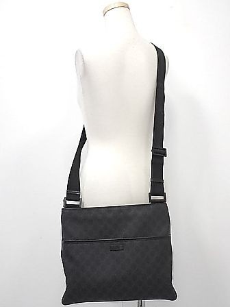 Gucci GG Supreme Messenger Bag Shoulder Bag 162904 Used