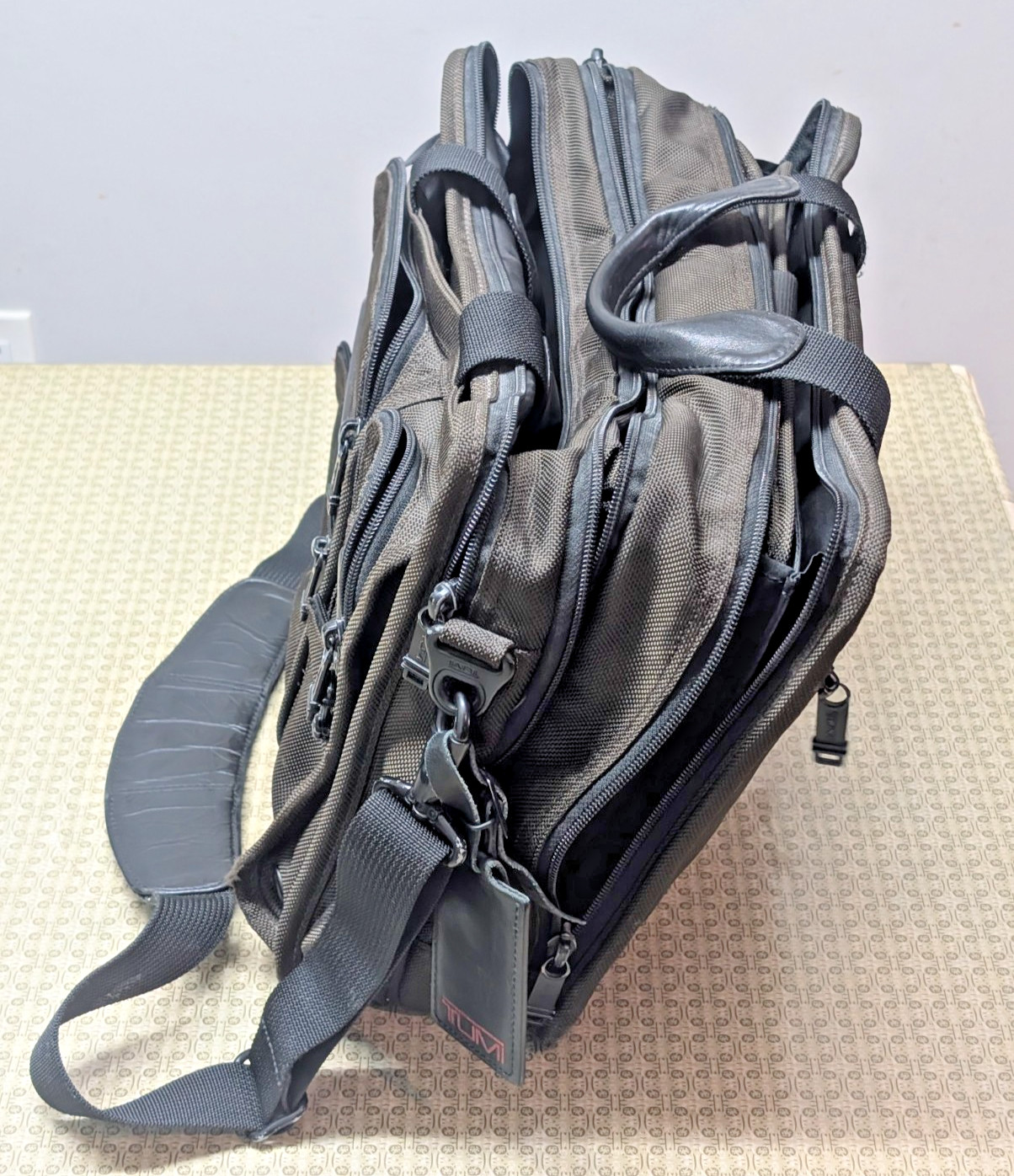 Tumi Alpha Ballistic Brown Nylon 15″ Briefcase Bag, Laptop Insert 26141B4