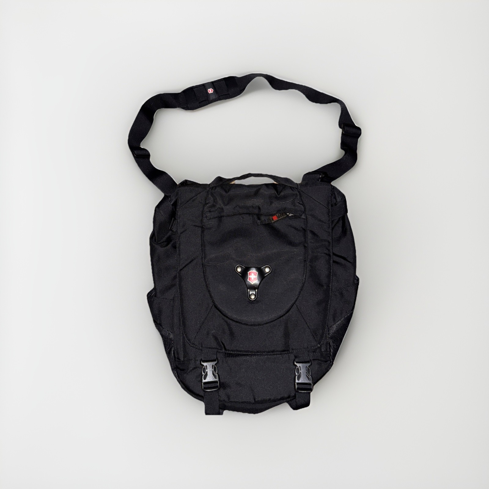 Victorinox Swiss Army Men’s Messenger Travel Crossbody Bag