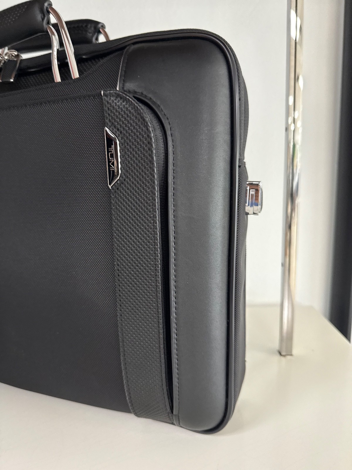 NEW Tumi ARRIVE HANNOVER SLIM 15.5” Brief Laptop Briefcase – BLACK