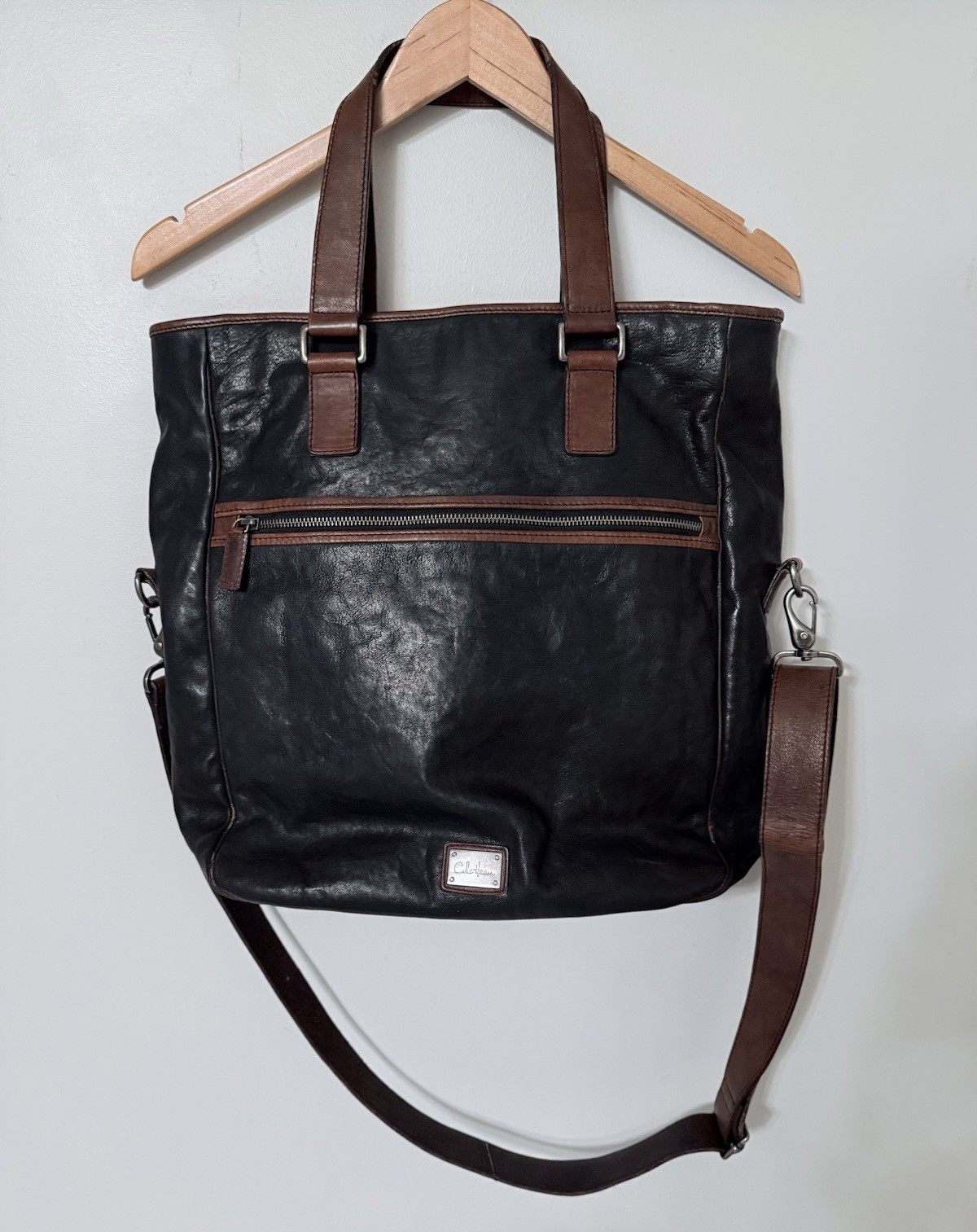 Cole Haan Vintage 15” Large Leather Shoulder Zip Top Bag