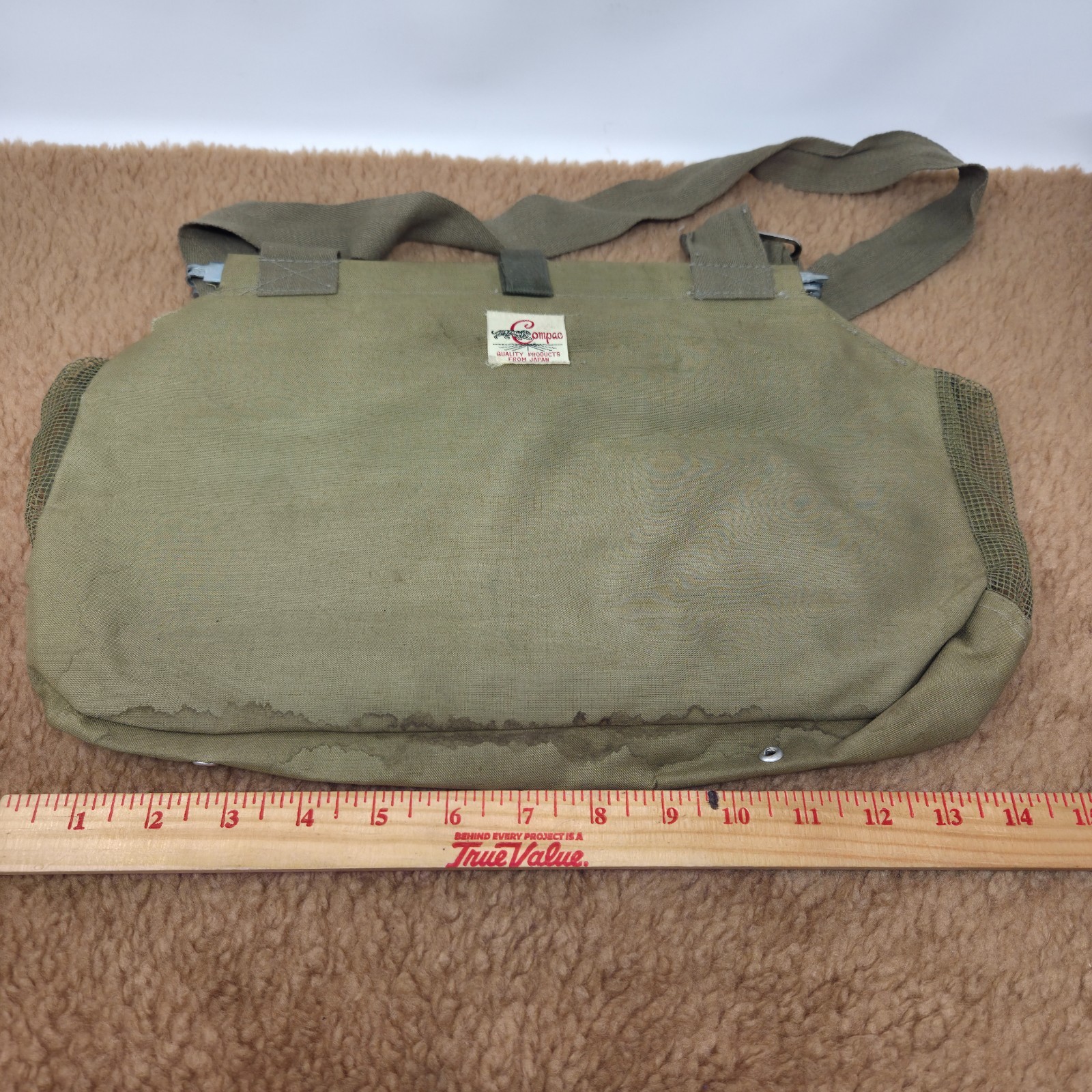 VTG Compac Green Fabric Fishing Shoulder Bag – 60s 70s FLAW Look Read Rare