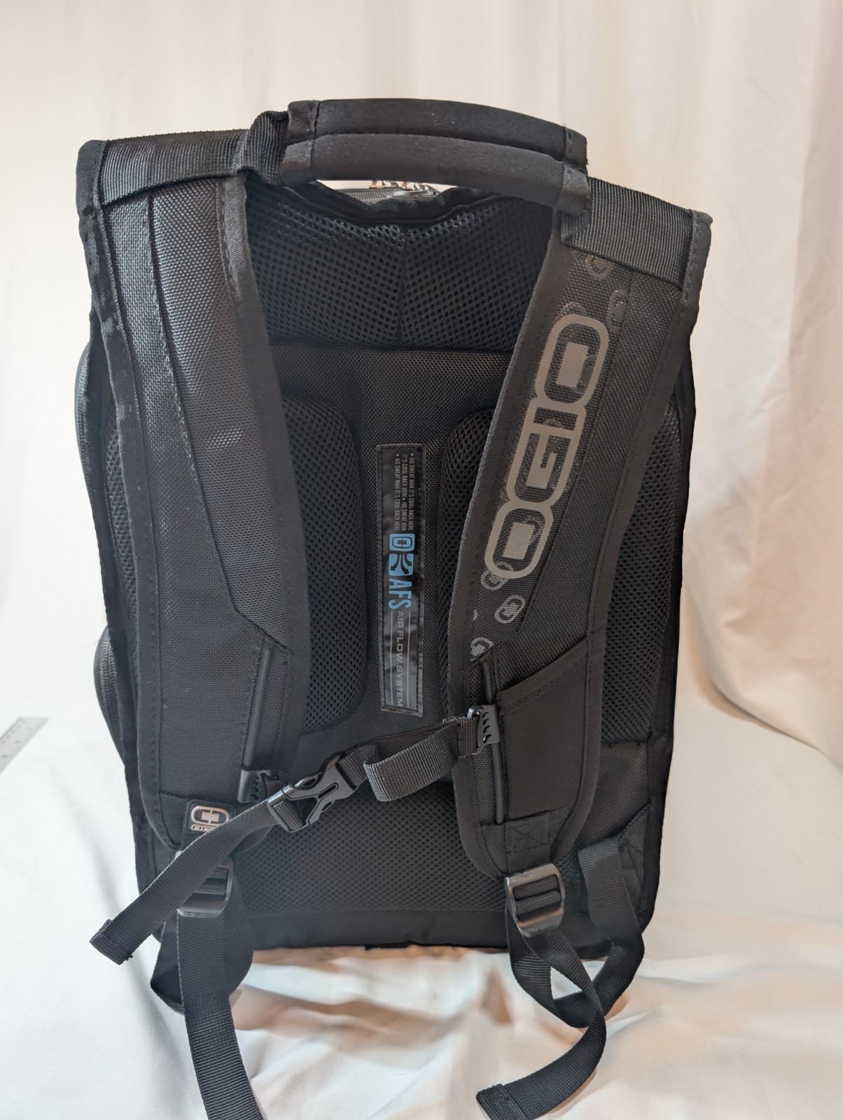 OGIO Epic Pack Backpack Black Laptop Backpack 17″ – advertising Airflow Back
