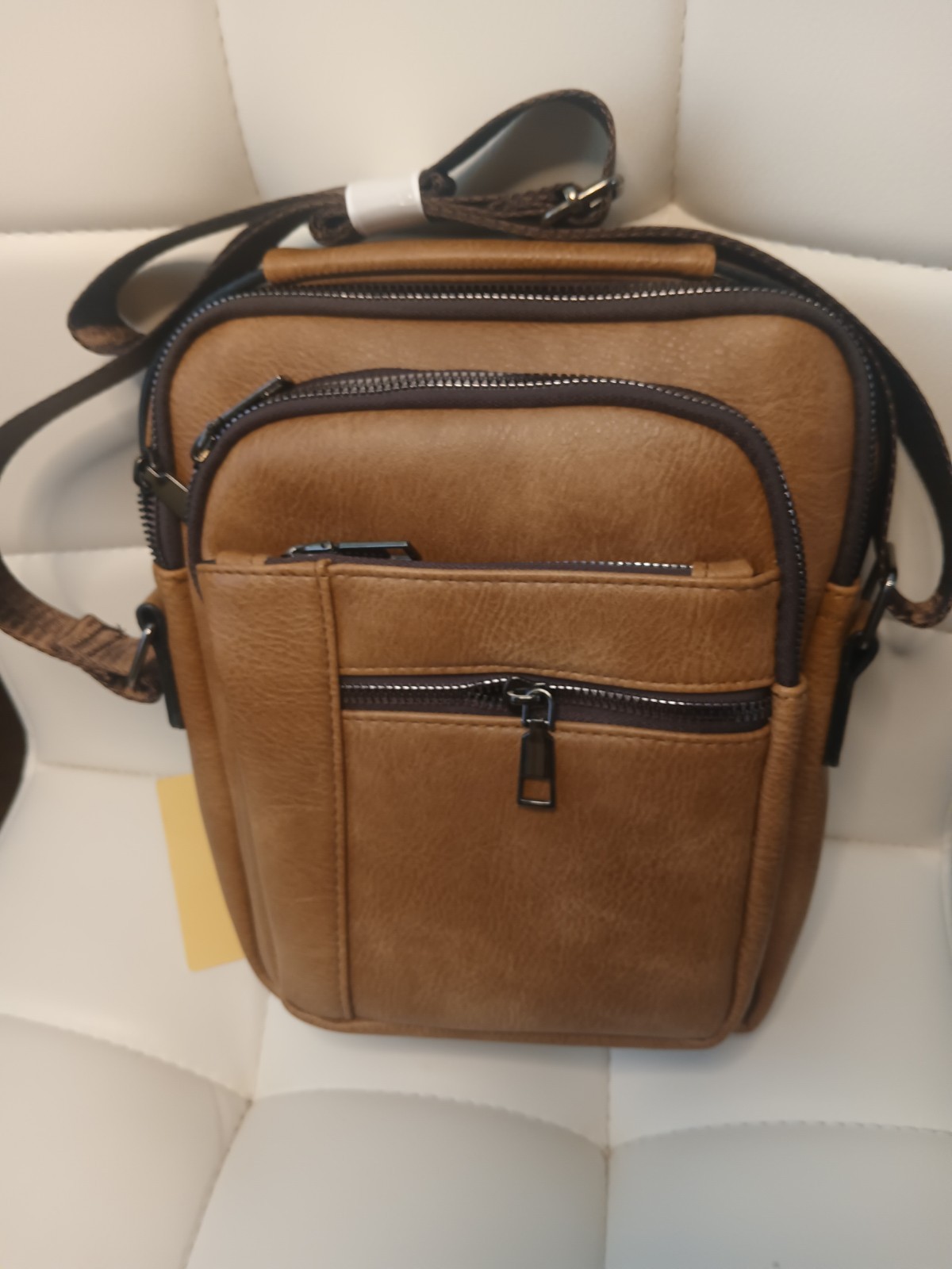 “Baigio” Men’s Vintage Crossbody Handbag Shoulder Sling Bag