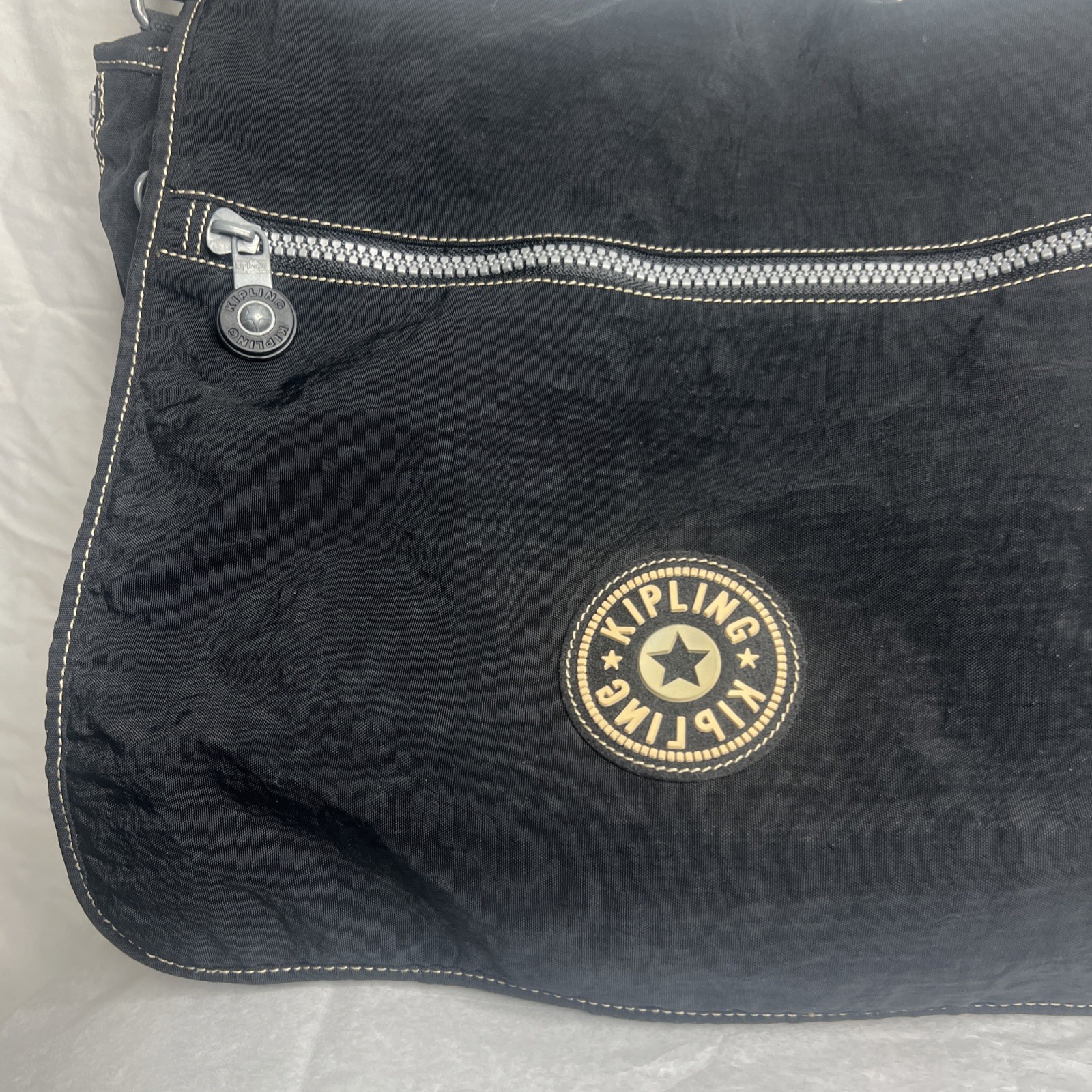 KIPLING MAD HOUSE MESSENGER BAG Crossbody expanding Black Nylon Canvas 14X14X4”