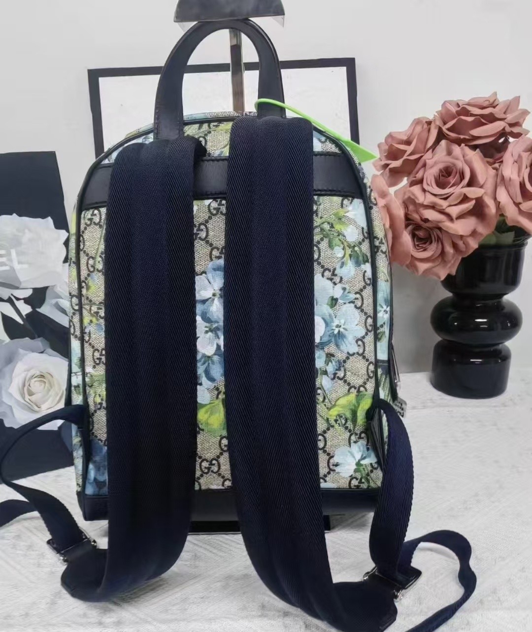 GUCCI GG Supreme Geranium Print Blooms Backpack Leather Multicolor Small