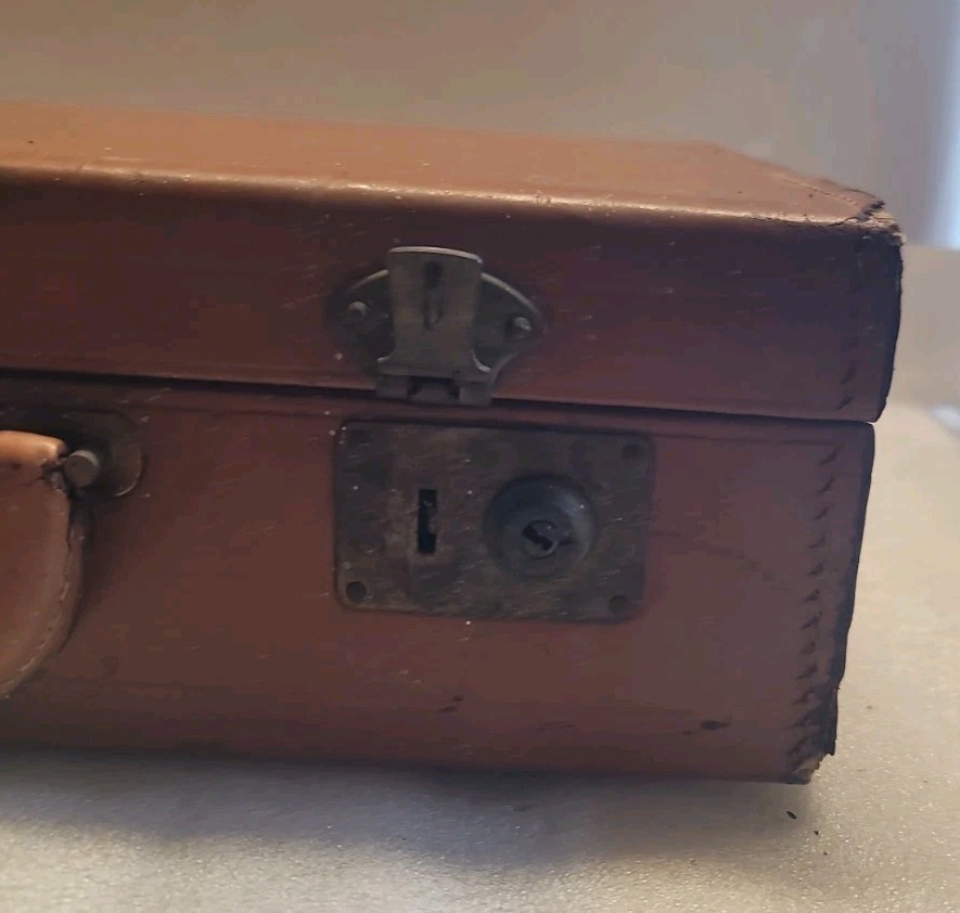 VTG RARE Schel Craft De Buff Briefcase Cowhide