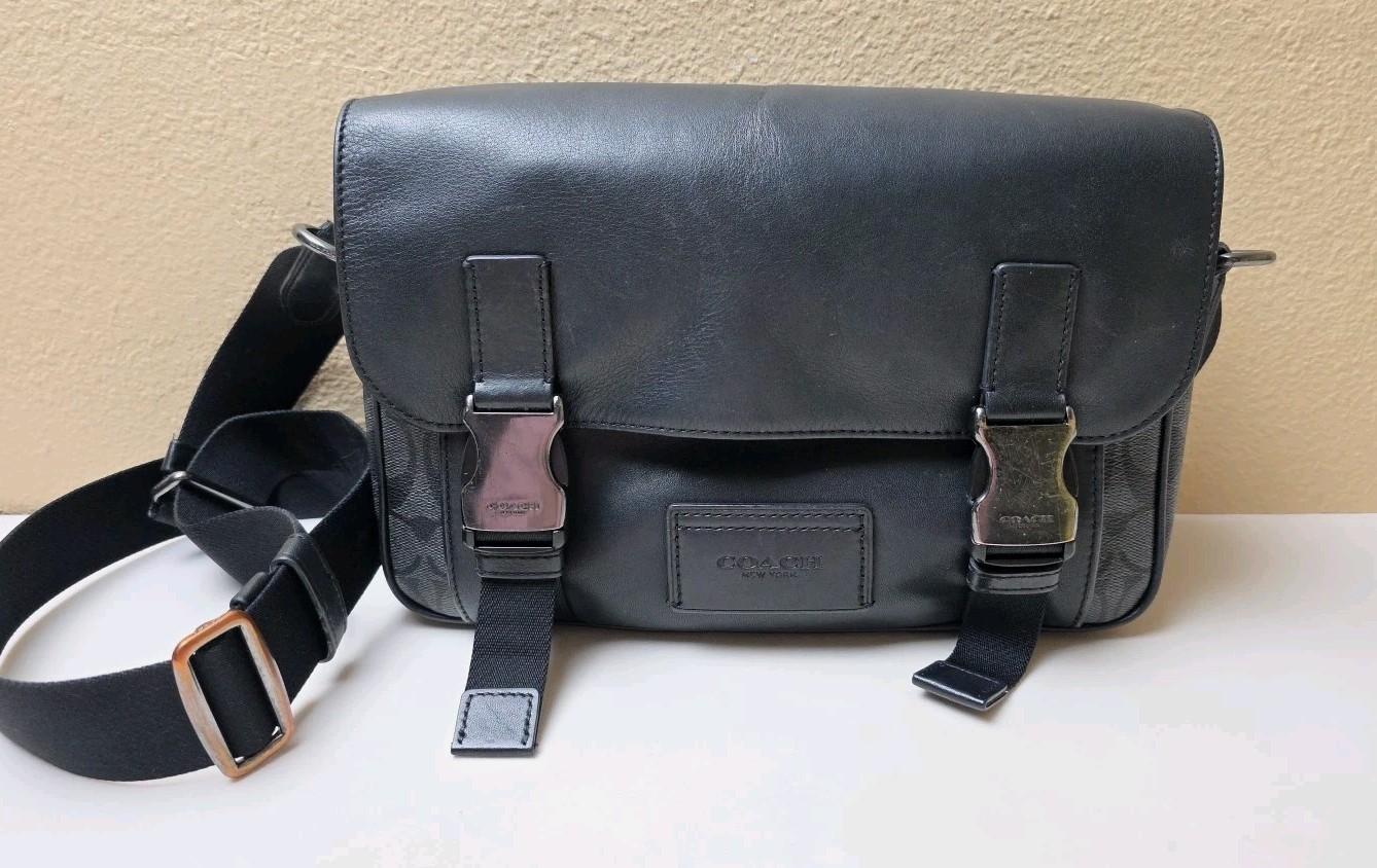 Coach Track Crossbody Bag In Signature Canvas Charcoal Black Leather C3747 Purse