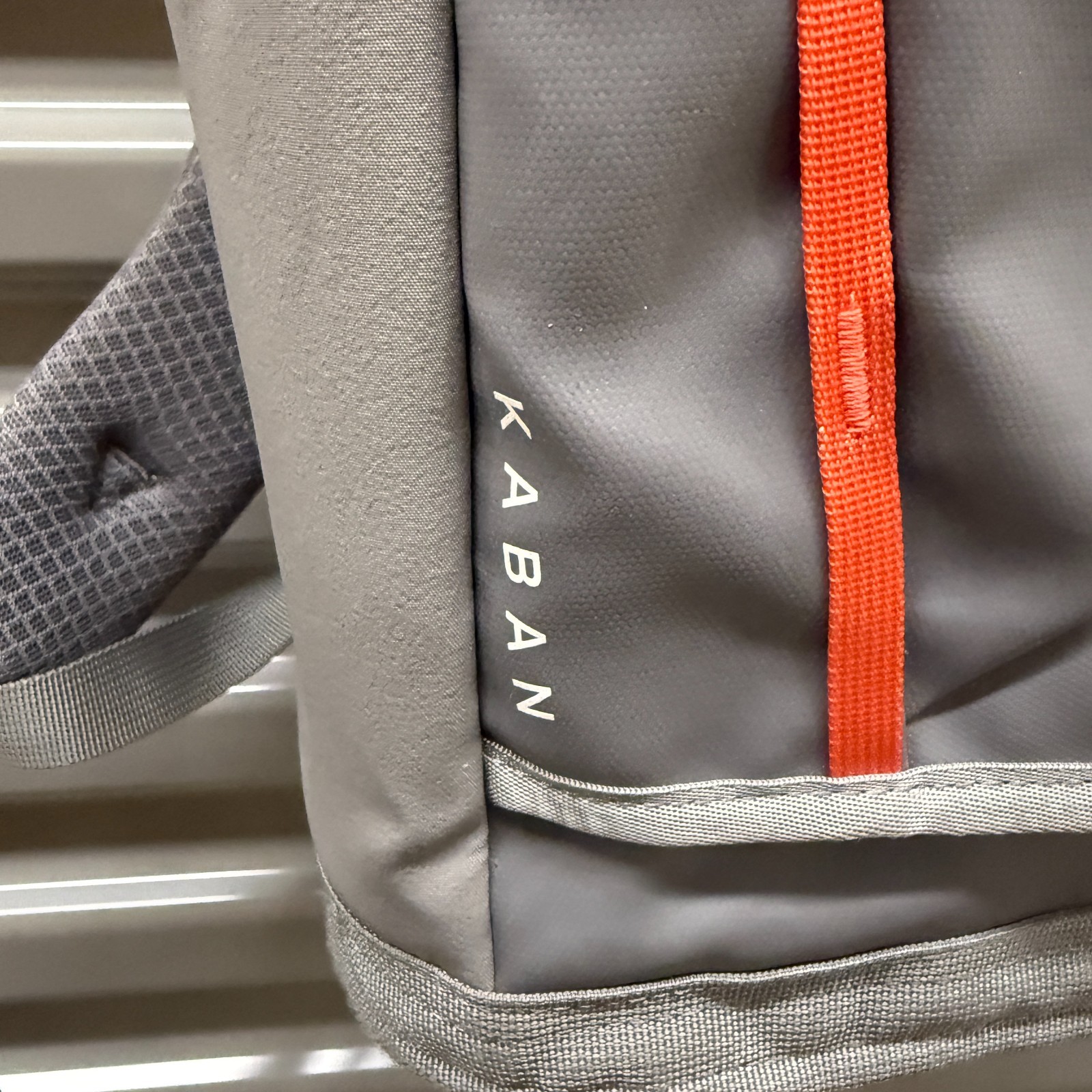 North Face Kaban Transit Backpack Gray 25L Laptop Travel Bag Padded FlexVent