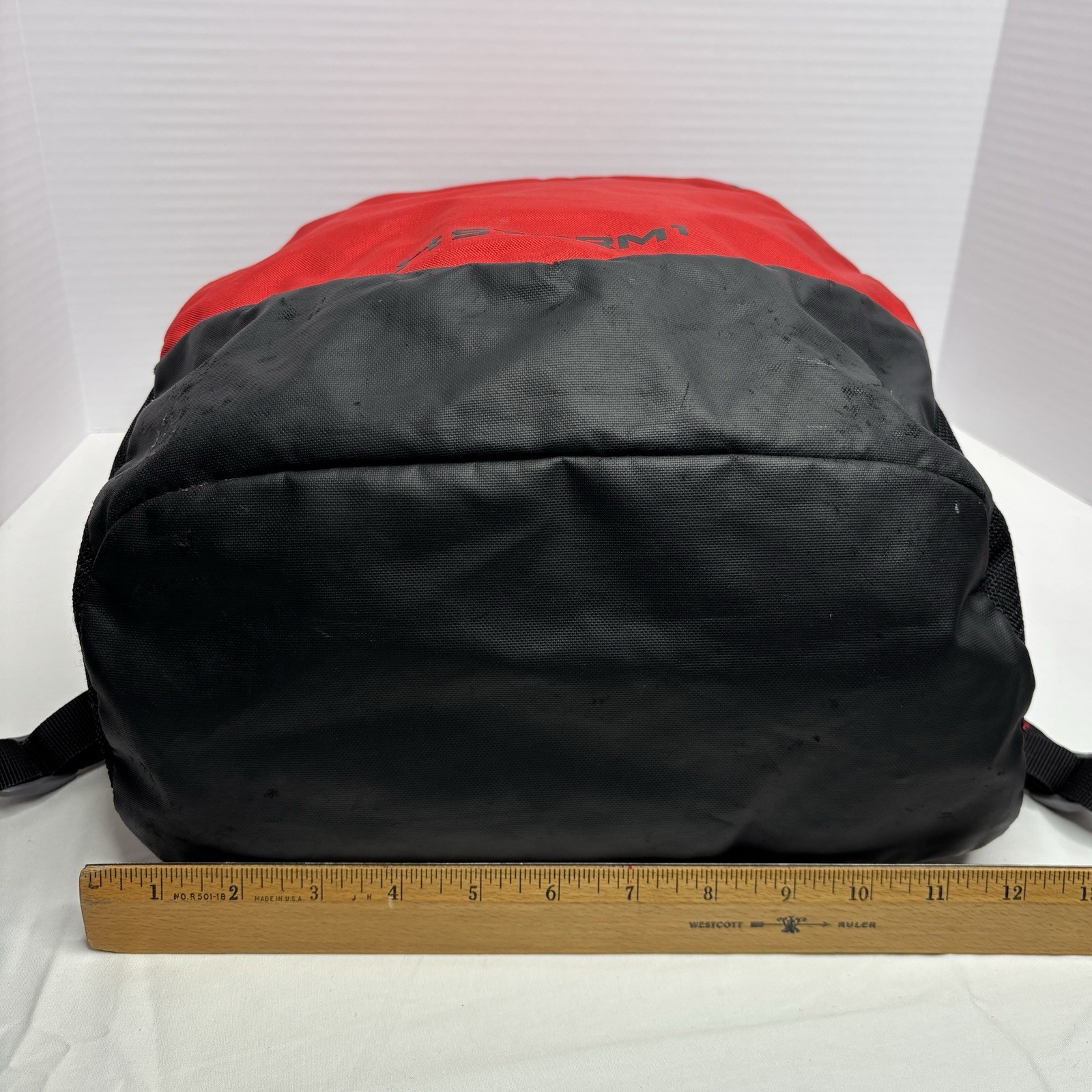 Under Armour Storm 1 Red Black Backpack Gym Heat Gear Zip Around