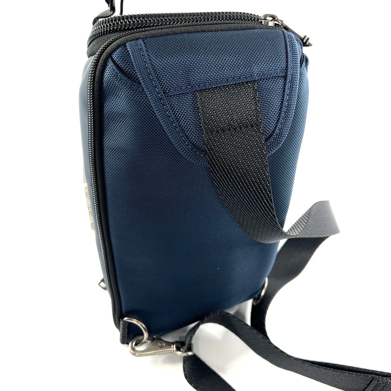 TUMI Alpha Bravo Platoon Sling Navy Blue and Black Shoulder Bag Crossbody
