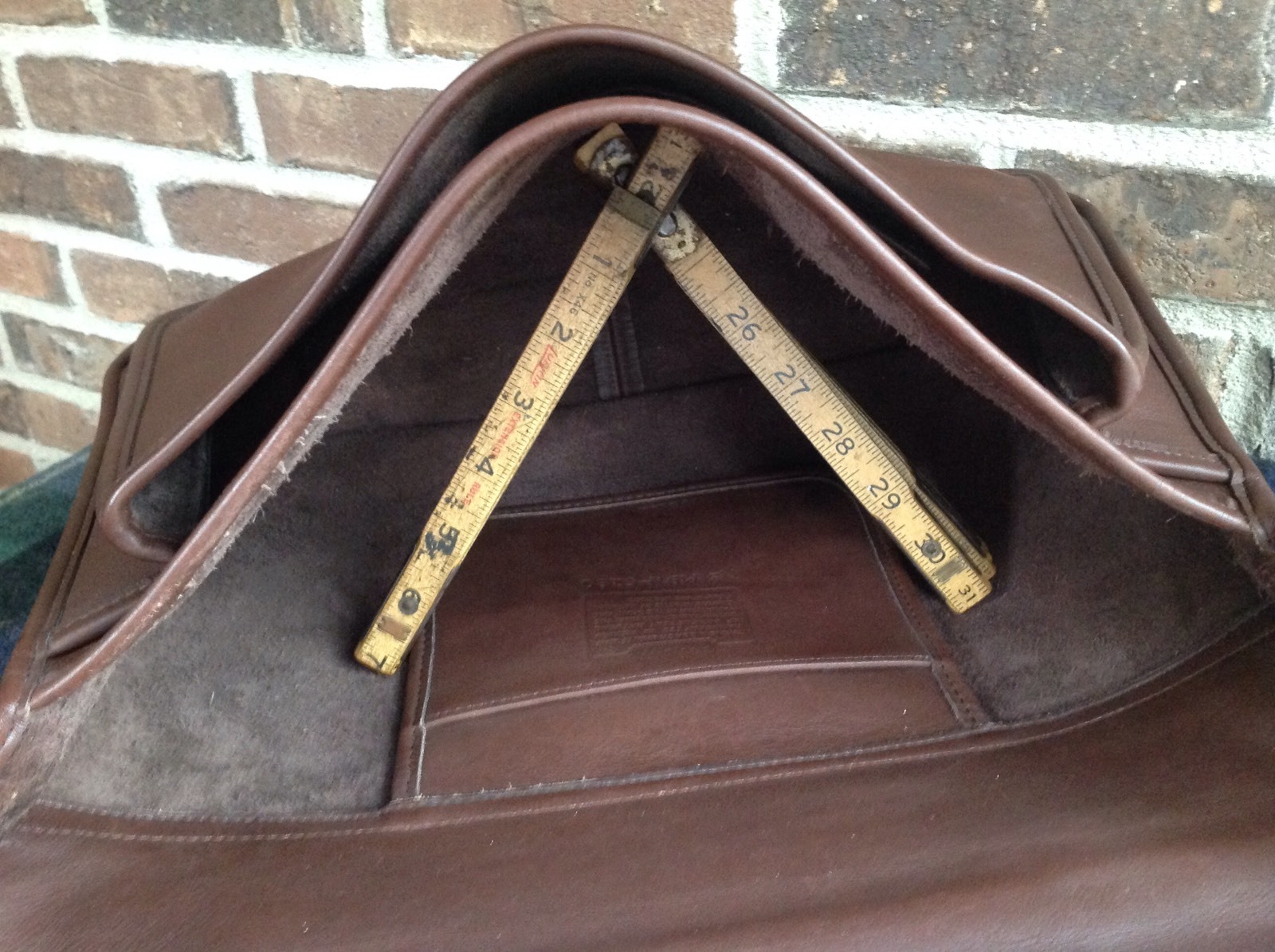 VINTAGE BROWN COACH GLOVE LEATHER MACBOOK BRIEFCASE MESSENGER BAG $R898