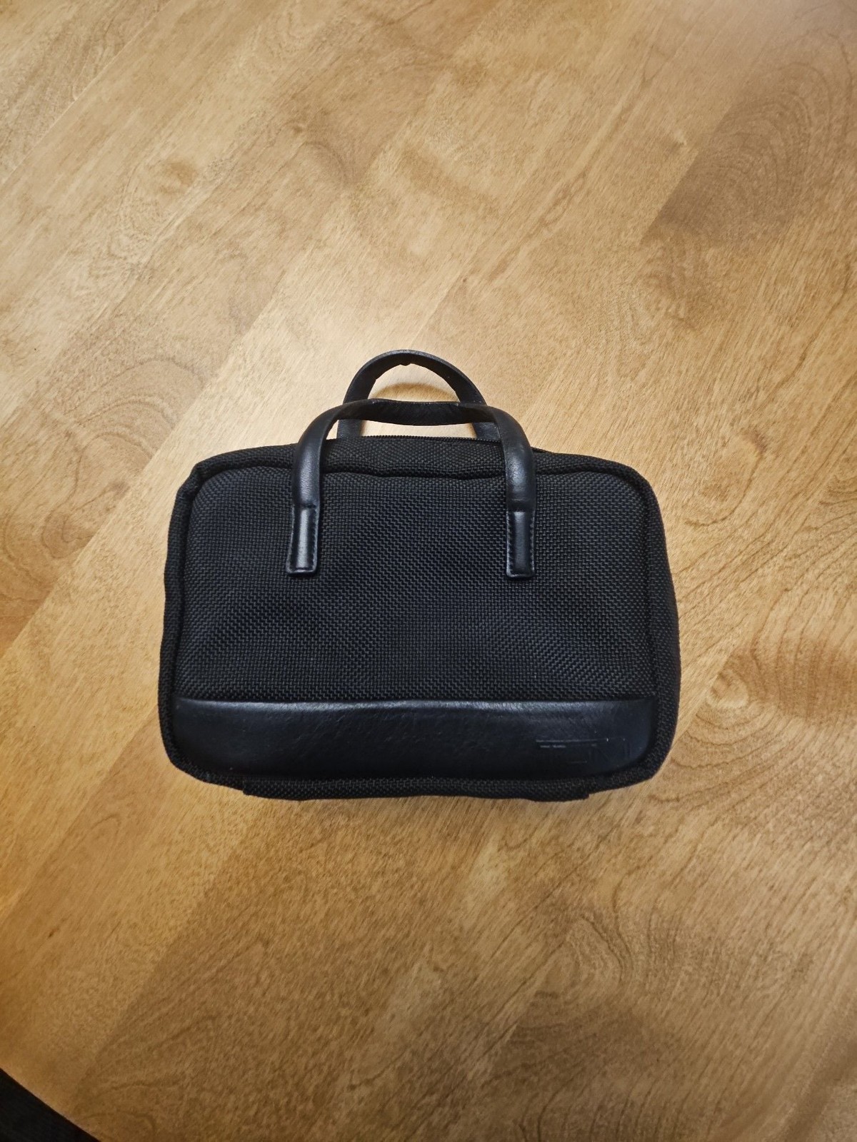 Tumi 43001D3 Black Ballistic Nylon & Leather Media Organizer Travel Case