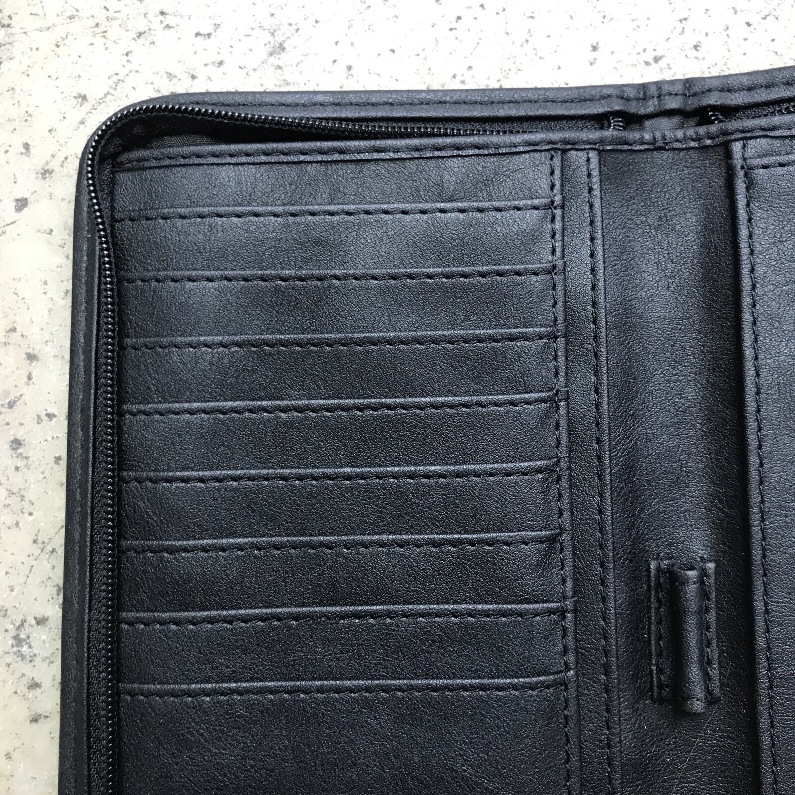 Large Leather Traveler’s Wallet Portfolio GEMLINE Zip-Around – Nice! Fast Ship!
