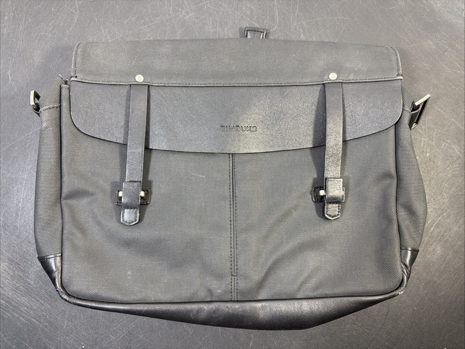 TIMBUK2 Distilled Proof Messenger Bag Medium Leather Canvas Black [No Strap]