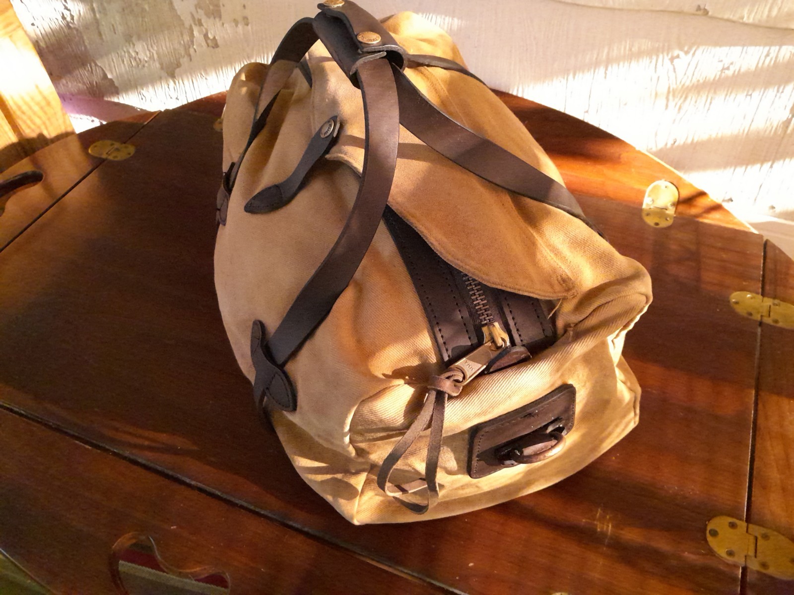 Matching Tan Filson Travel Set: Small Duffel 220 & Medium Field Bag 232 w/ Strap