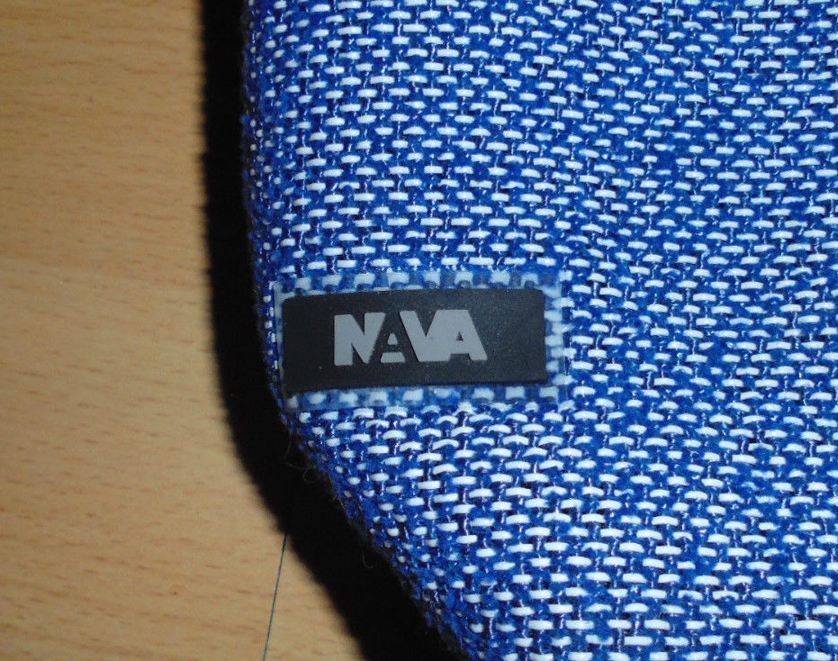 Nava – N-Wool Backpack – Color Blue 34 x 26 x 15 cm.100% Wool Italy