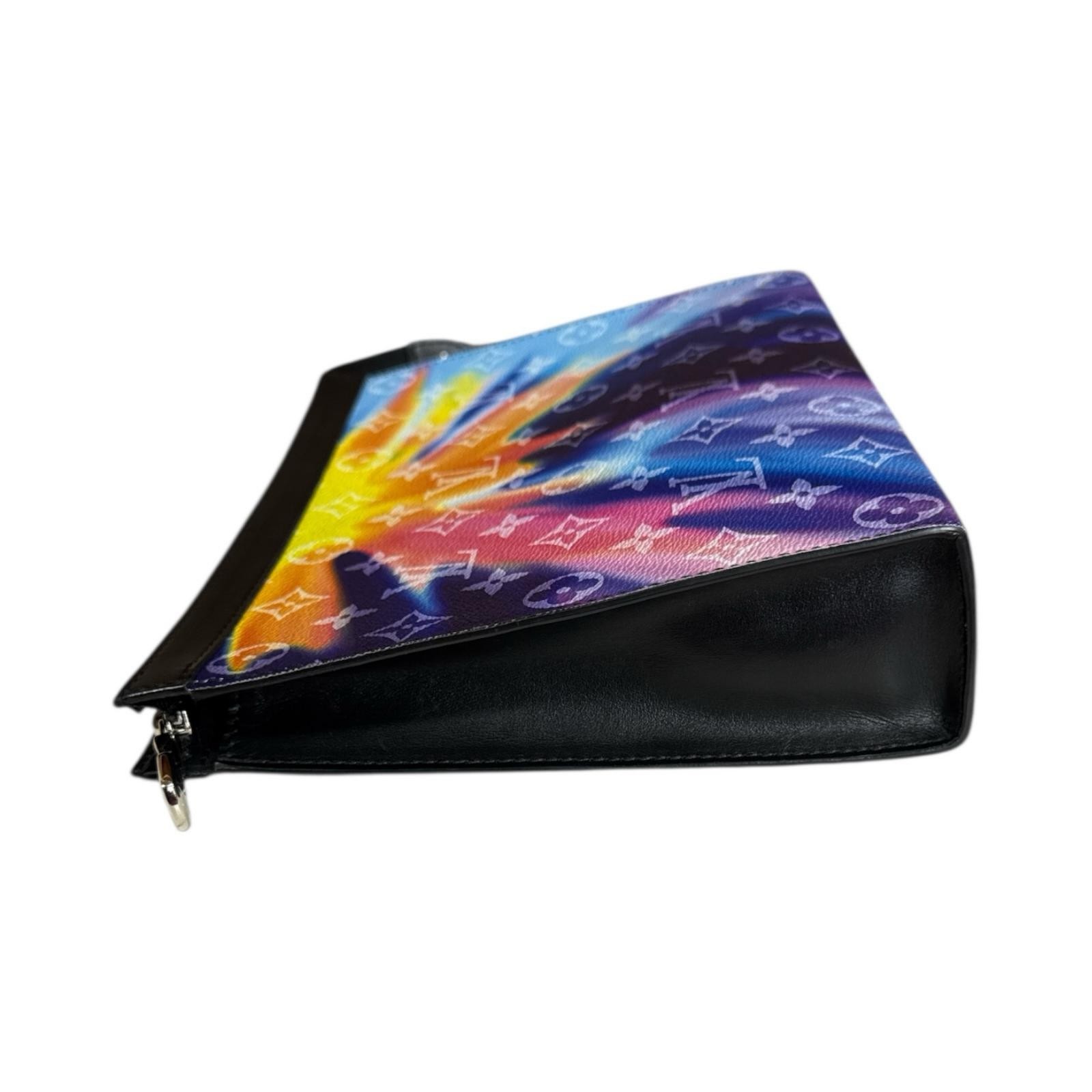 LOUIS VUITTON Clutch bag M45941 Pochette Voyage MM used