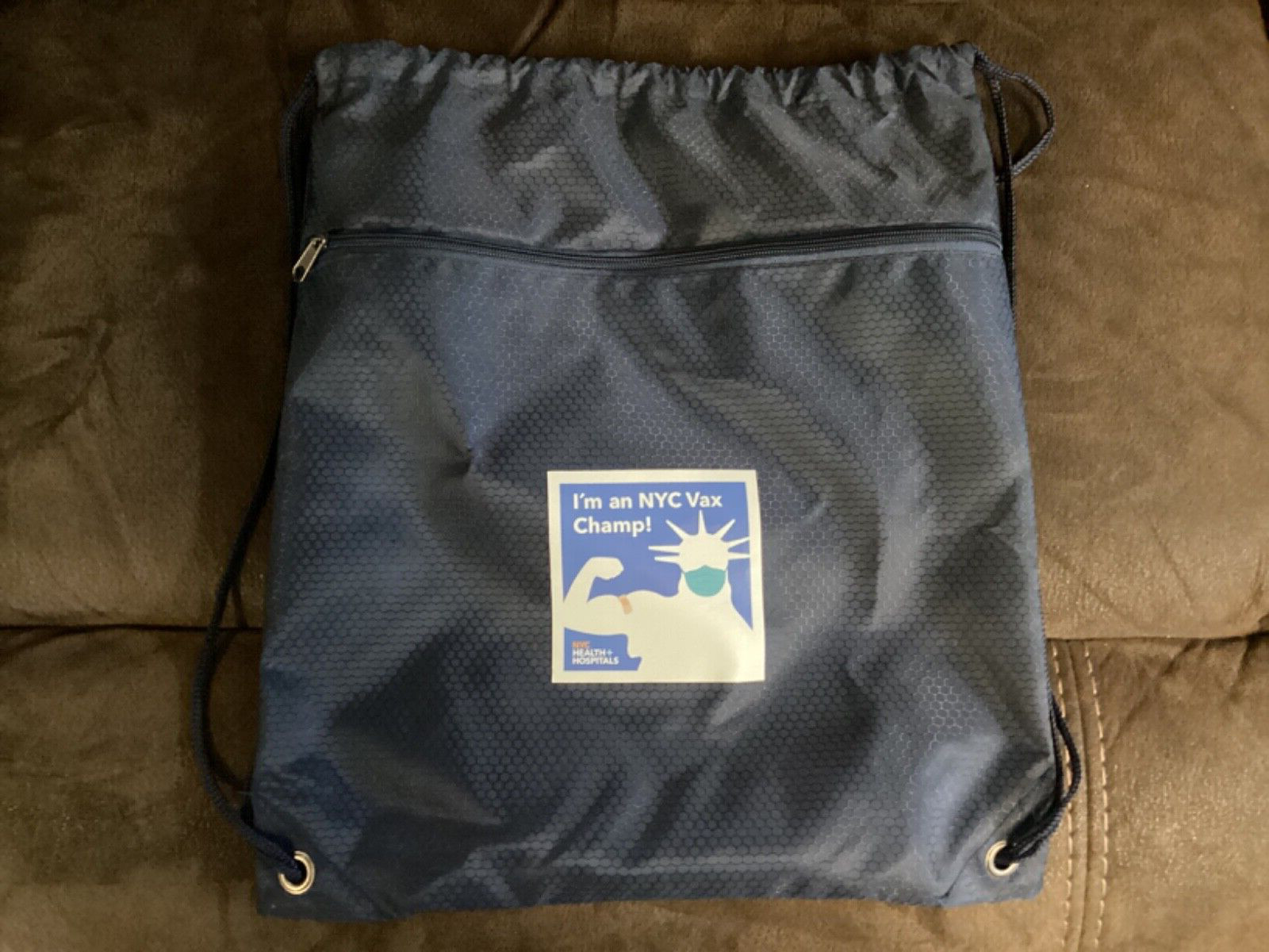 NYC “I’m an NYC Vax Champ!” Backpack Statue of Liberty with zippered compartment