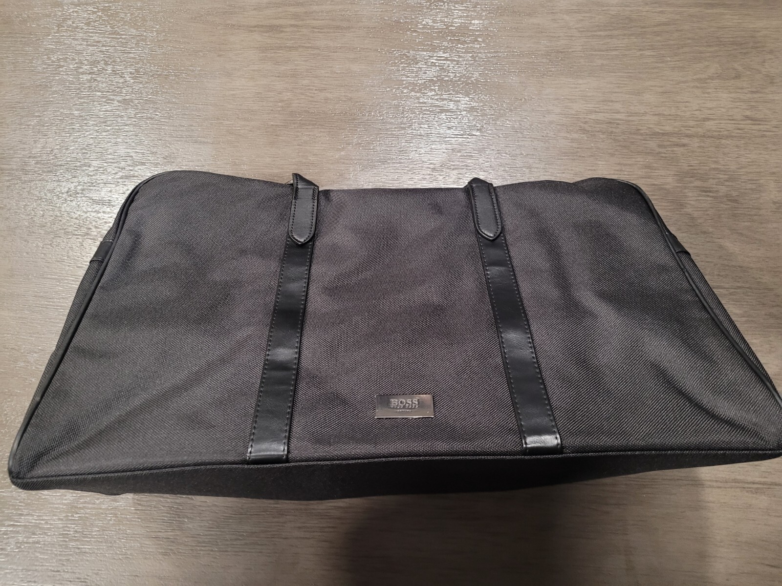 BRAND NEW, HUGO BOSS Parfums Black Folding Travel Bag