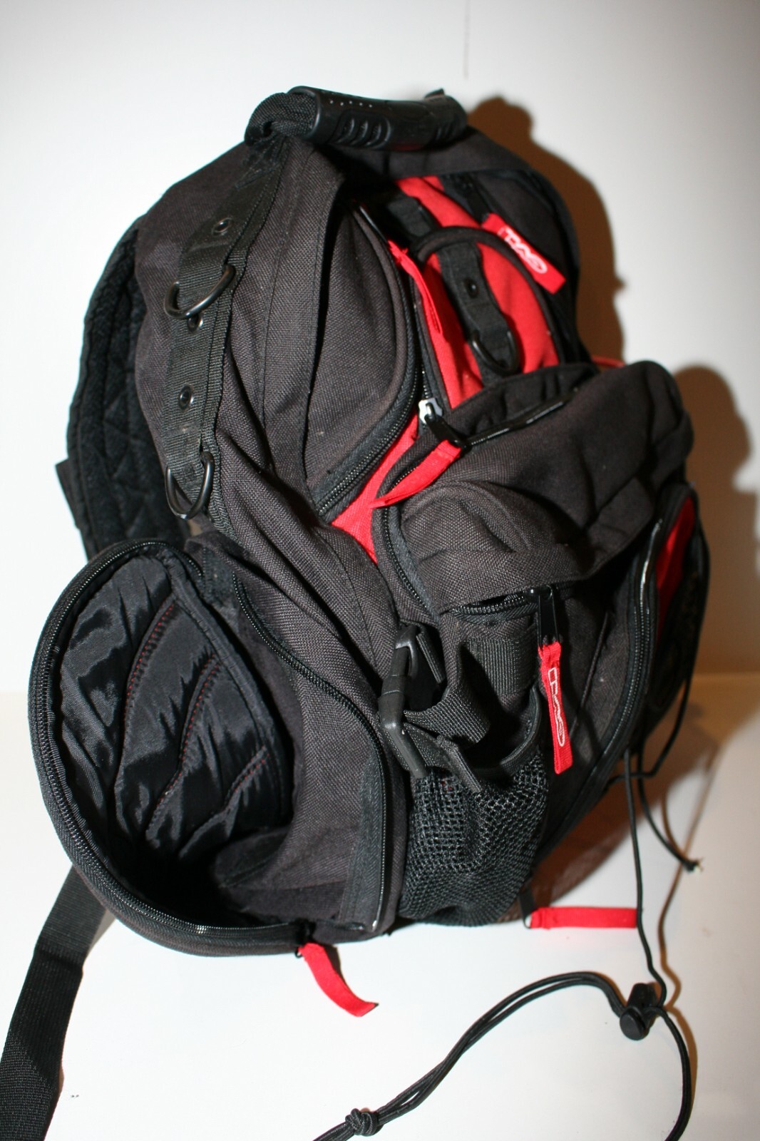 Backpack with Rain Cover Brand is EVIL.Please read the Condition to be enlighten