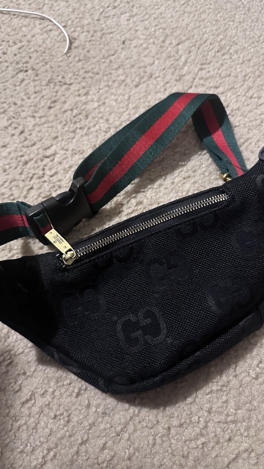 Gucci Black GG Logo Belt Bag Fanny Pack Green-Red Web Strap Zip Adjustable