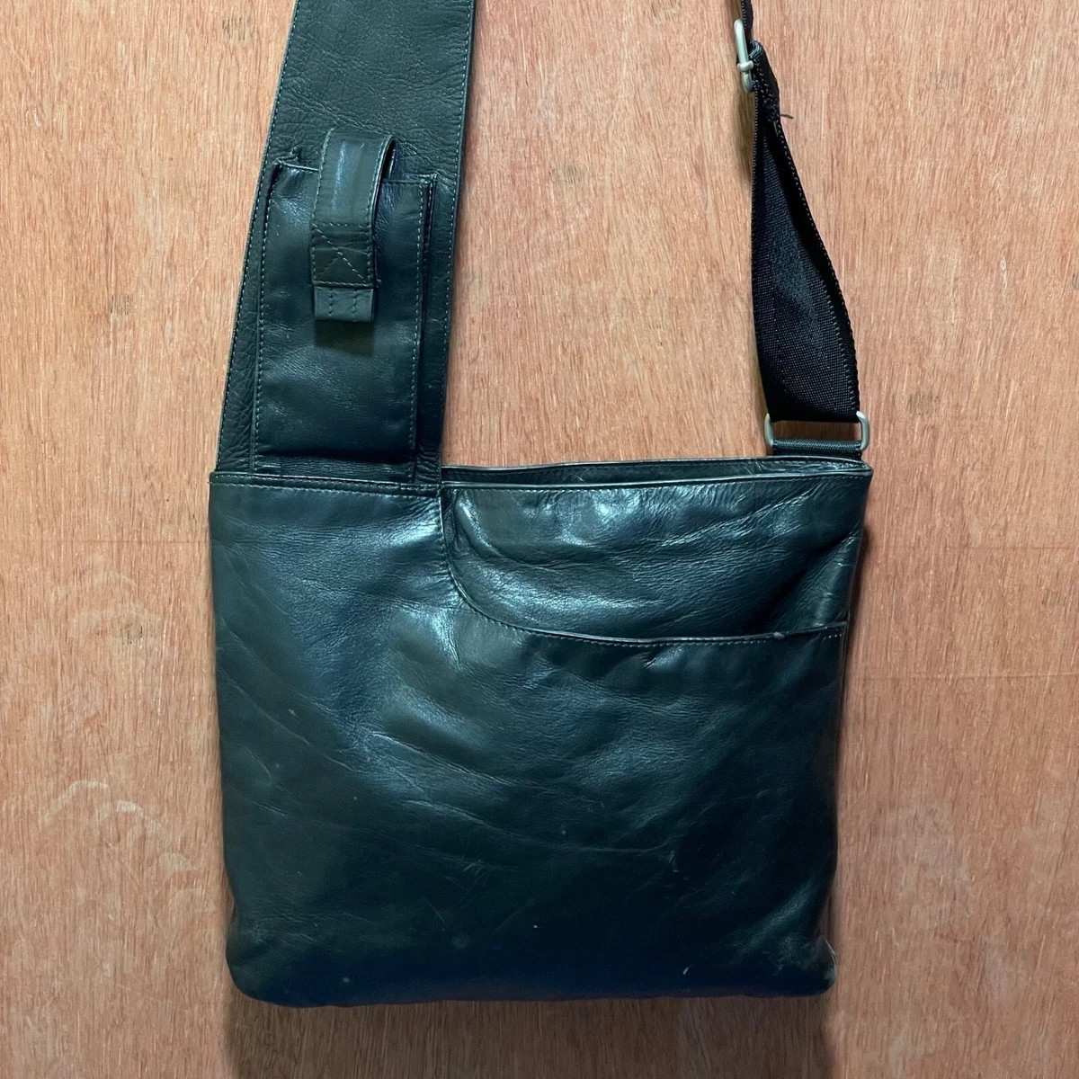 Second+hand+leather+shoulder+bag